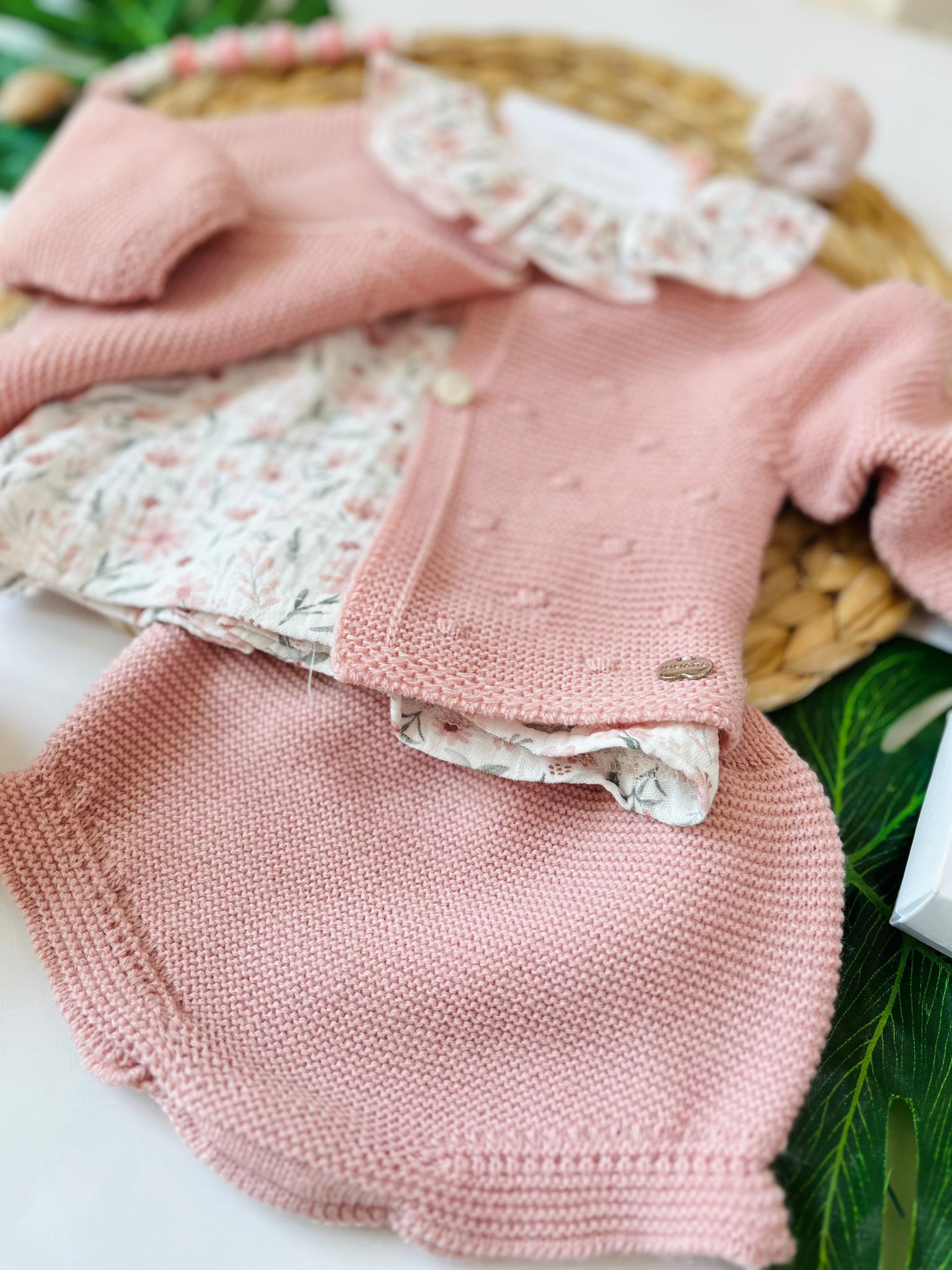 BLUSA CON GOLFINO E CULOTTINA 50% LANA MERINO FIORI D'INVERNO ROSA - Noi da piccoli