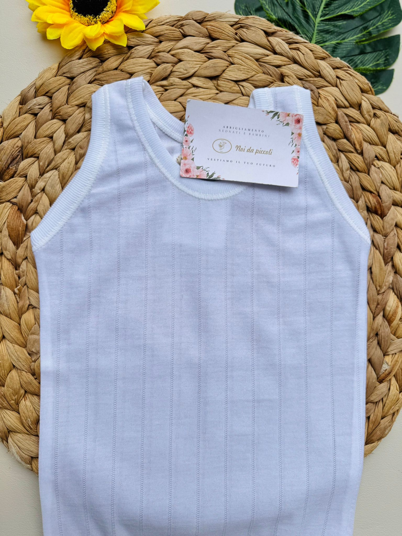 BODY IN COTONE CON RICAMI A RIGHE BIANCO - Noi da piccoli