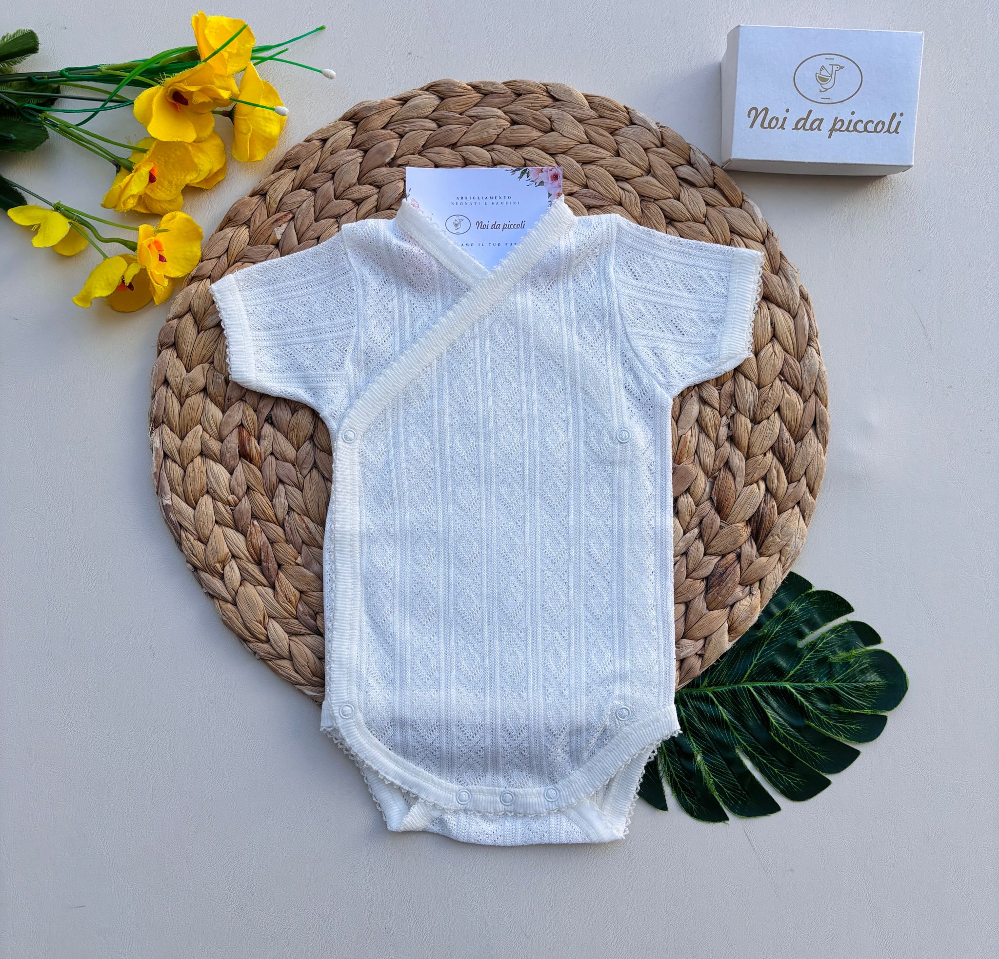 BODY IN COTONE CON RICAMI BEIGE - Noi da piccoli