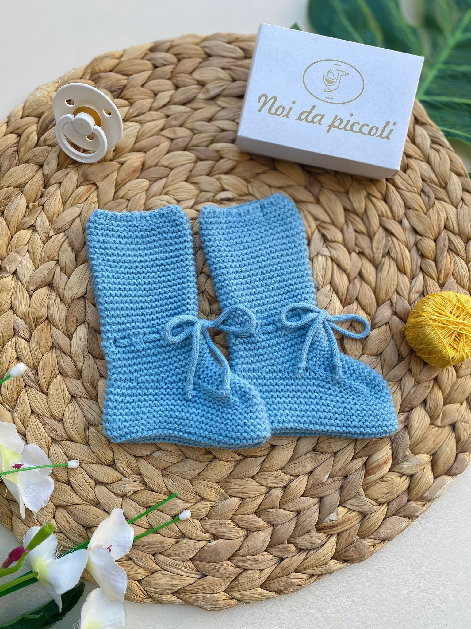 CALZINI CON FIOCCHETTO FILATO CALDO CIELO - Noi da piccoli