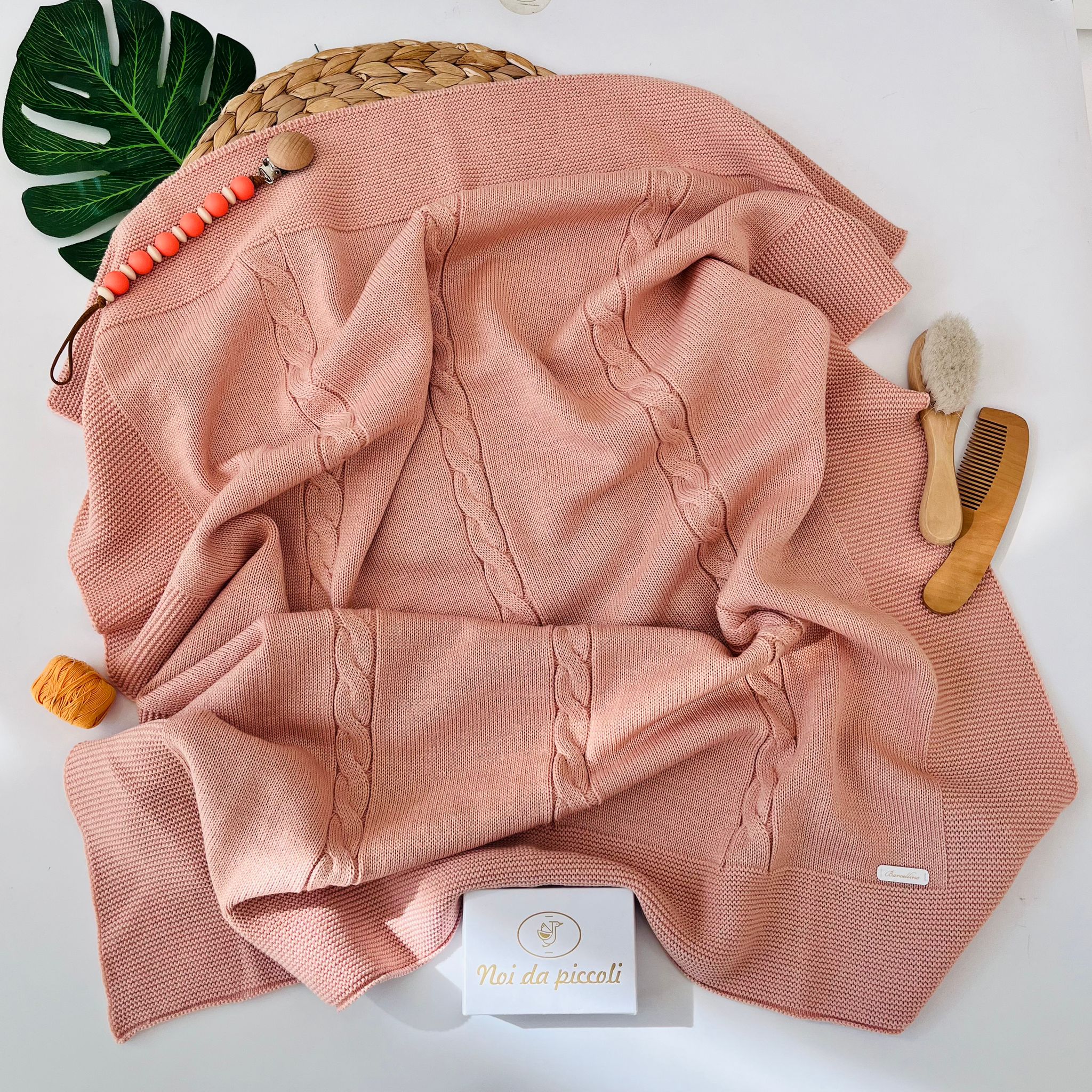 CAPERTINA CON TRECCE 50% LANA VERGINE PESCA - Noi da piccoli