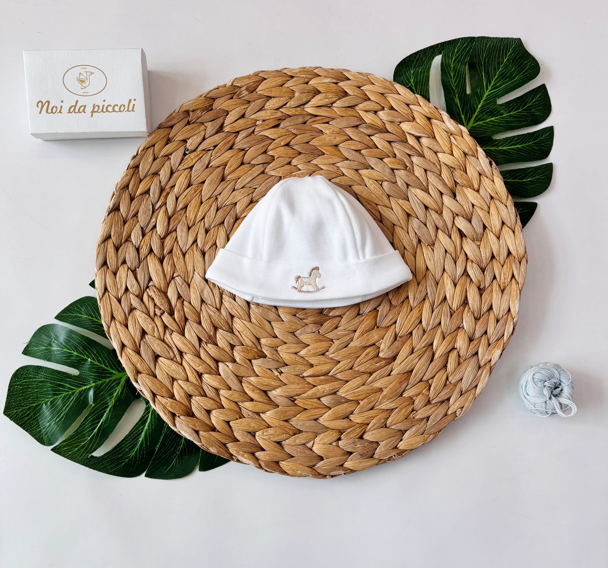 cappellino 100 % COTONE BIANCO - Noi da piccoli