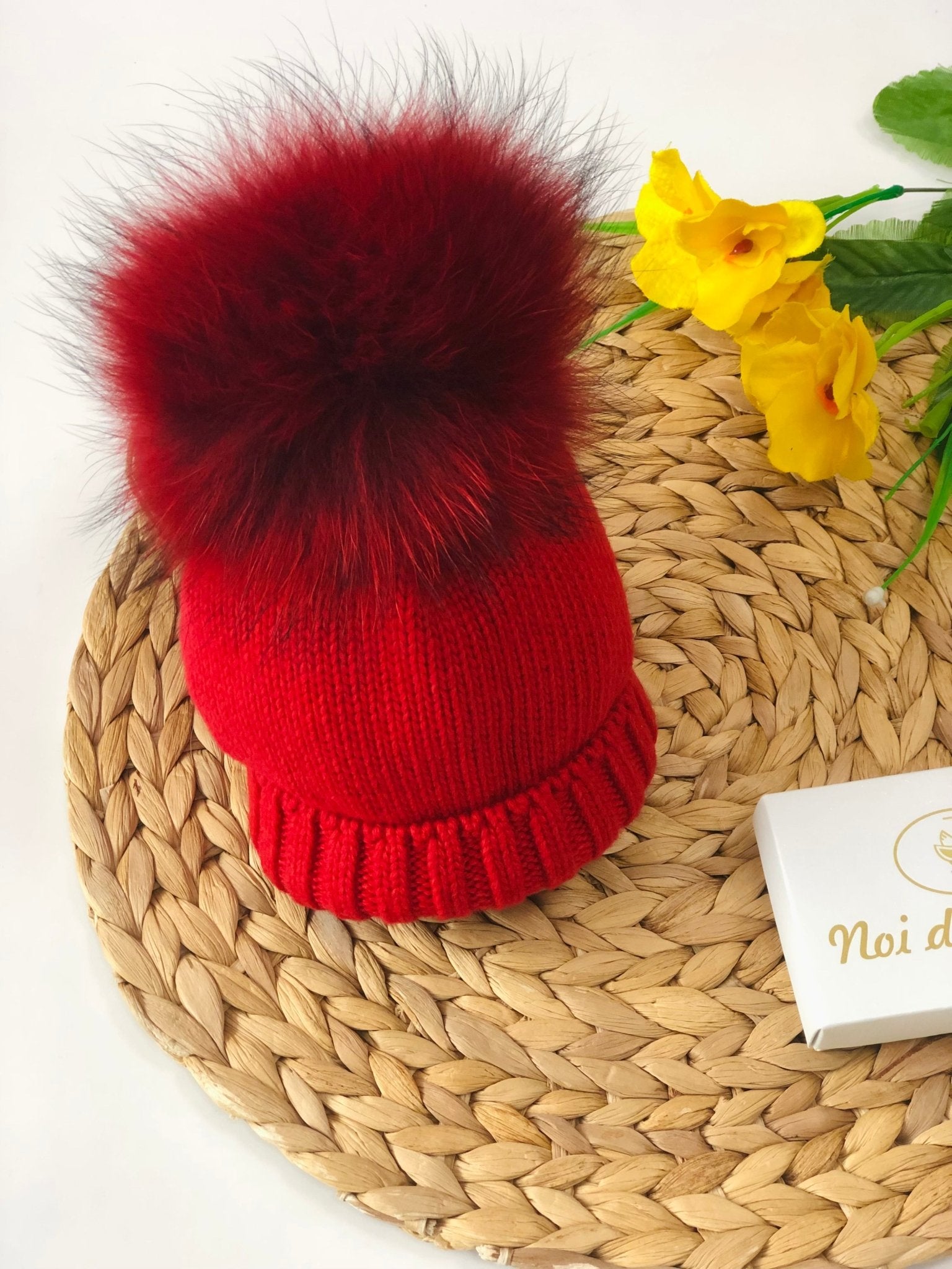 CAPPELLINO CILIEGIA POMPON VOLPE E CASHMIRE - Noi da piccoli