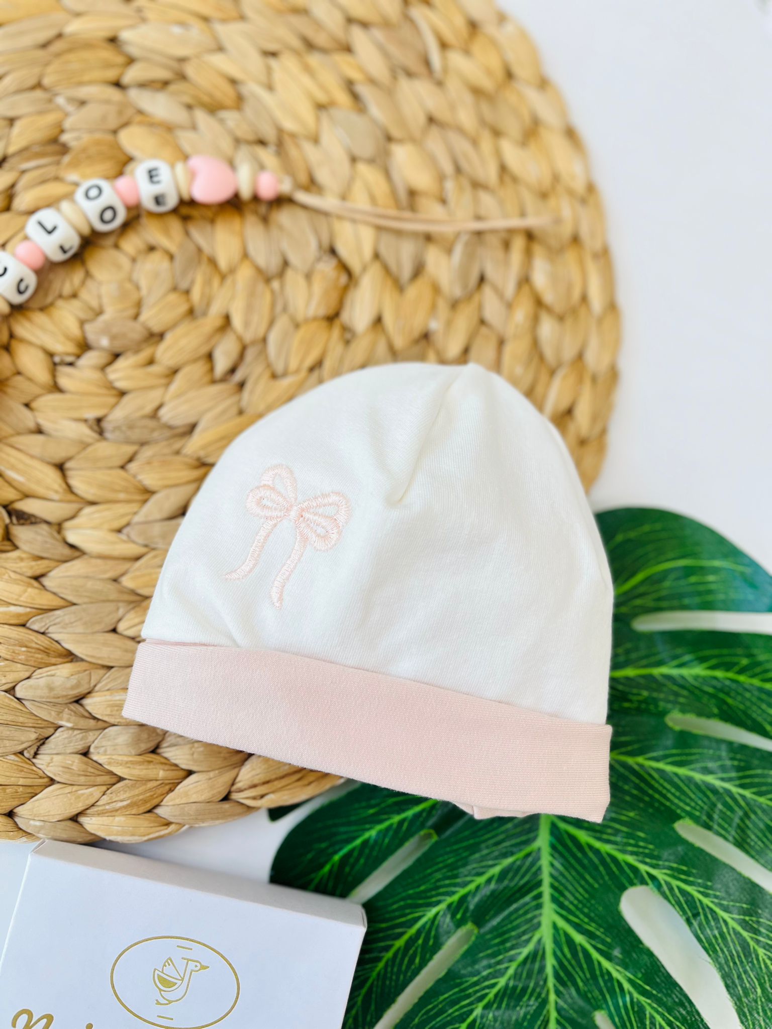 CAPPELLINO CON FIOCCHETTINI COTONE CALDO PANNA E ROSA - Noi da piccoli