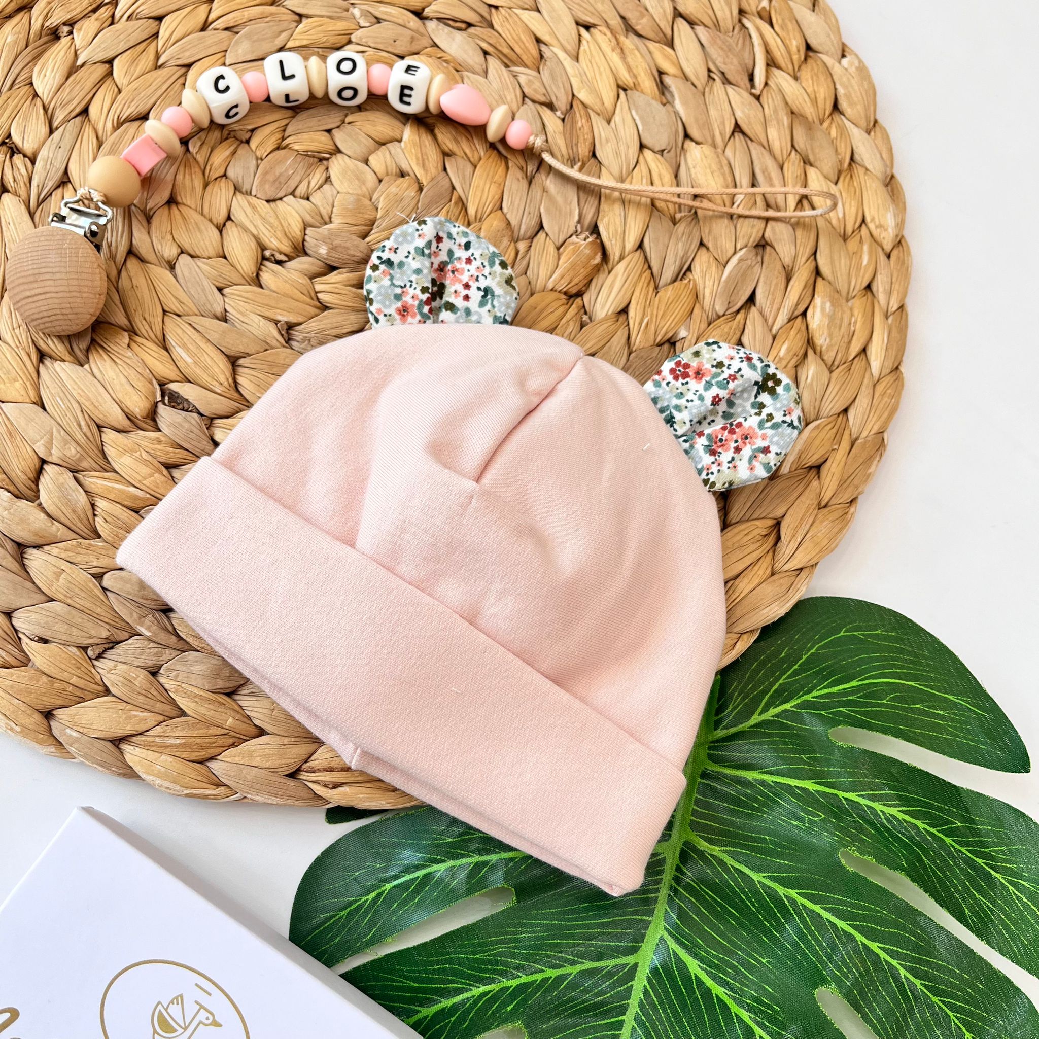 CAPPELLINO CON ORECCHIE ROSA - Noi da piccoli