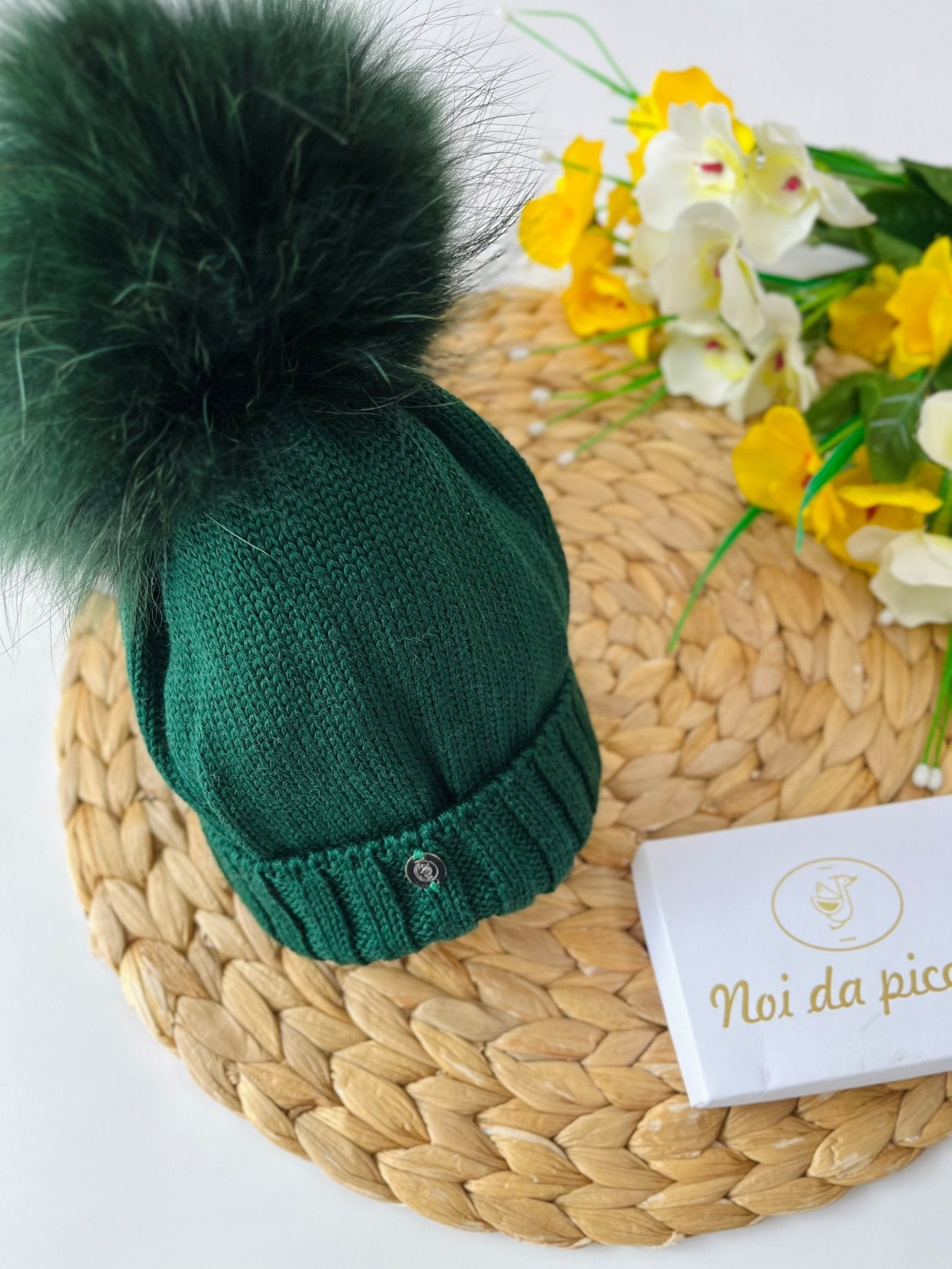 CAPPELLINO CON PON POM IN VOLPE ICARO MOURMANSKI - Noi da piccoli