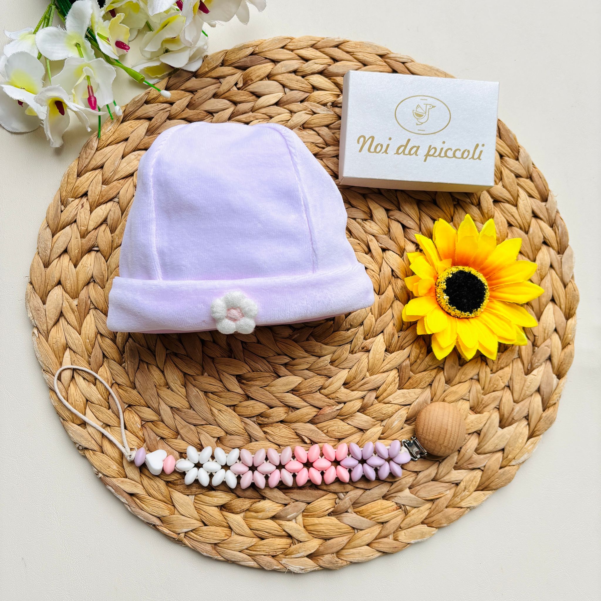 CAPPELLINO IN CINIGLIA CON FIORELLINO ROSA - Noi da piccoli
