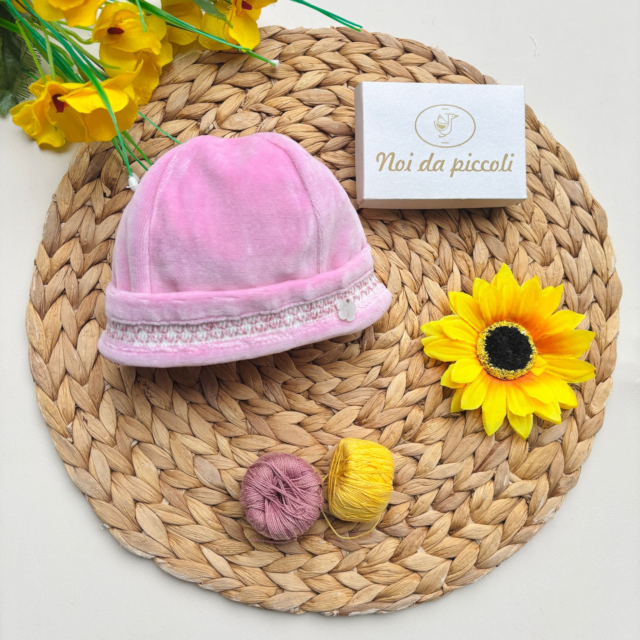 CAPPELLINO IN CINIGLIA FUCSIA - Noi da piccoli