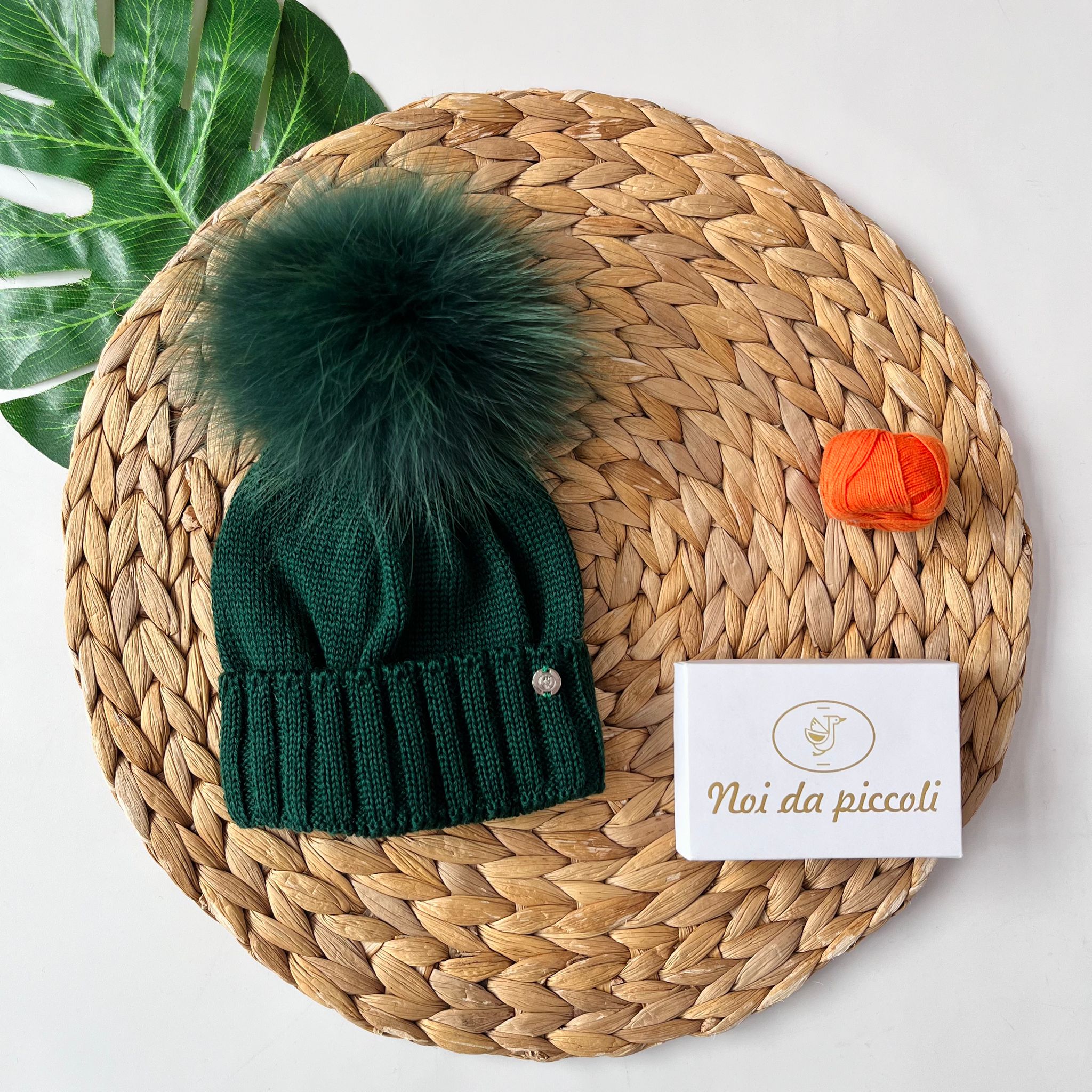 CAPPELLINO RISVOLTO 1 PON POM VOLPE Lana ICARO - Noi da piccoli