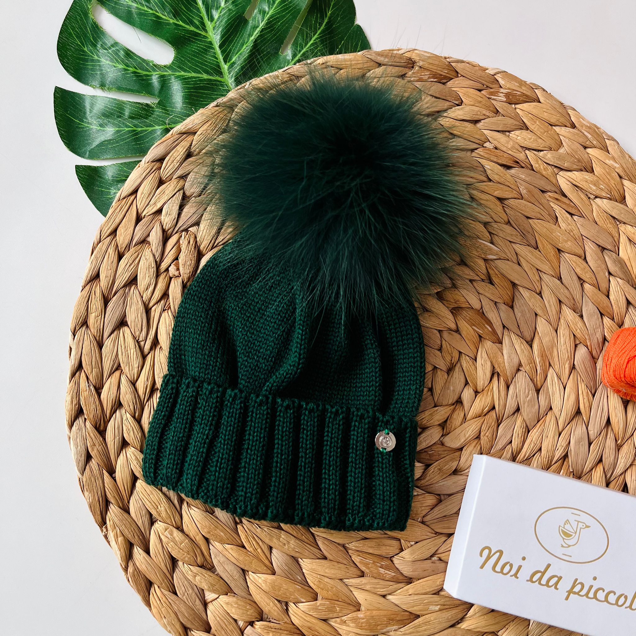 CAPPELLINO RISVOLTO 1 PON POM VOLPE Lana ICARO - Noi da piccoli