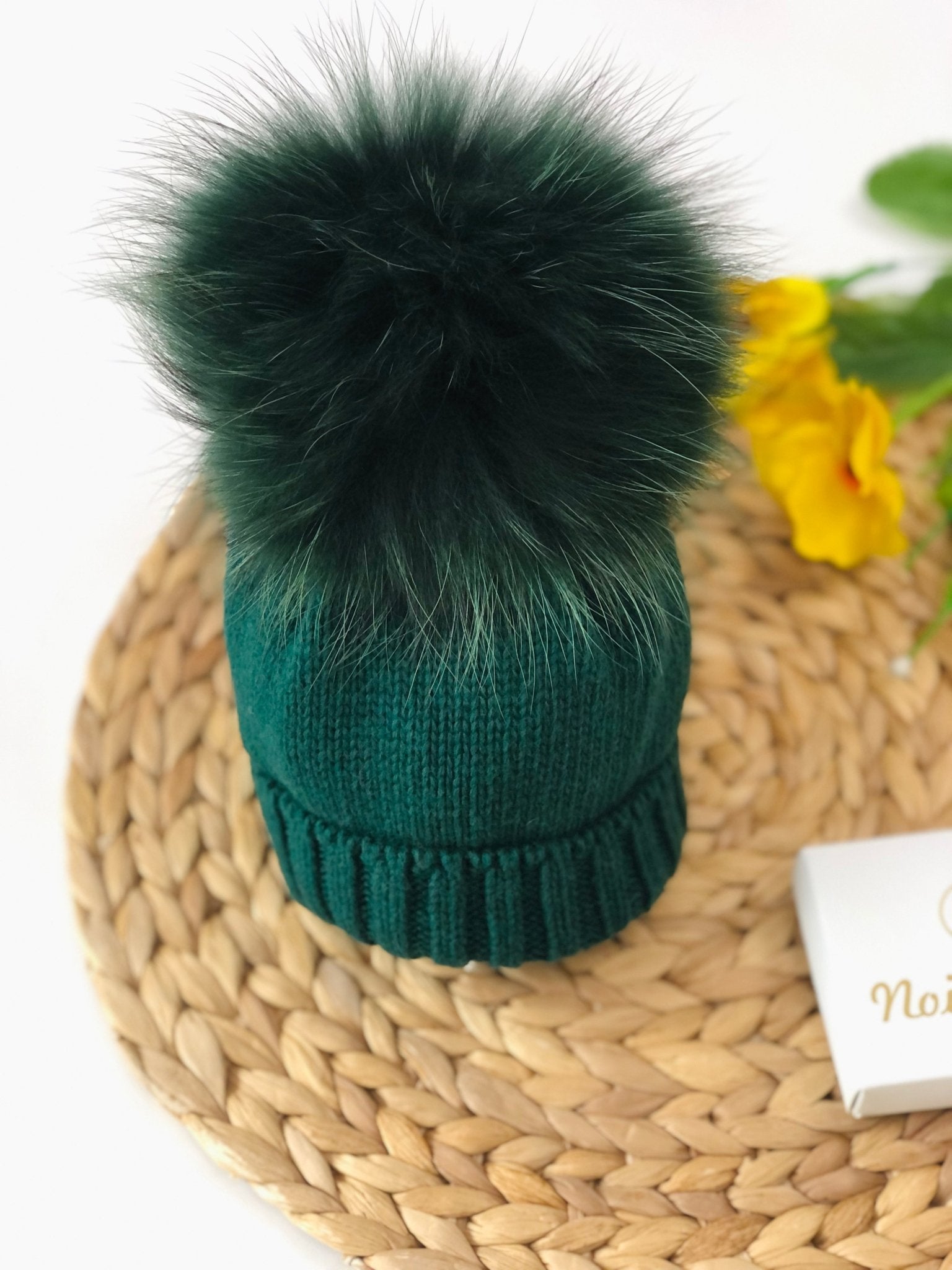 CAPPELLINO VERDE BOTTOGLIA POMPON VOLPE E CASHMIRE - Noi da piccoli