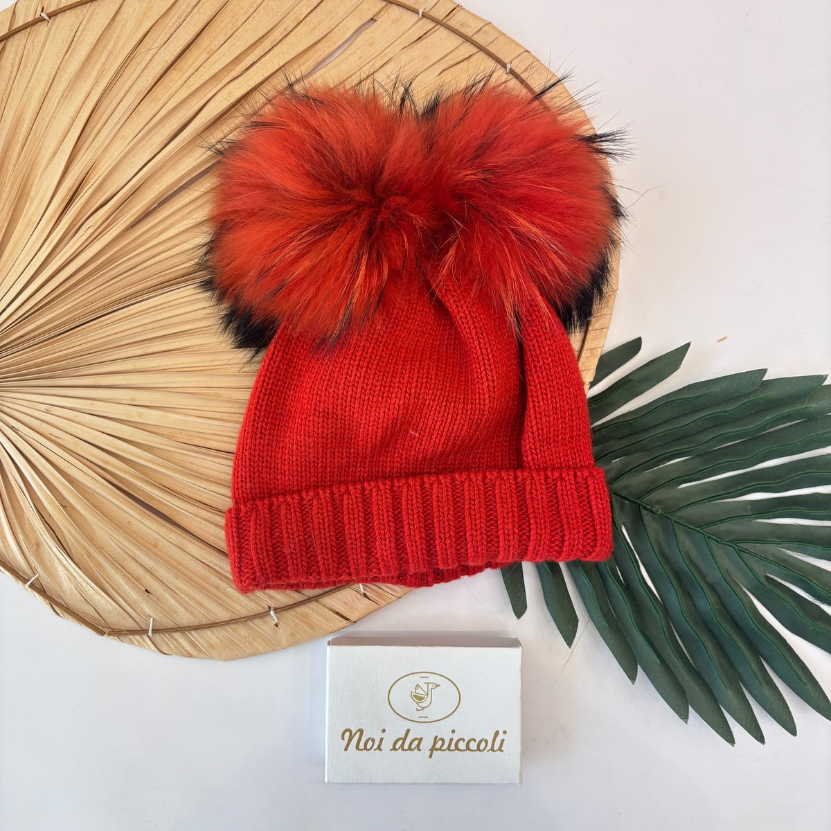 CAPPELLO 2 PON POM IN VOLPE Lana RUGGINE - Noi da piccoli
