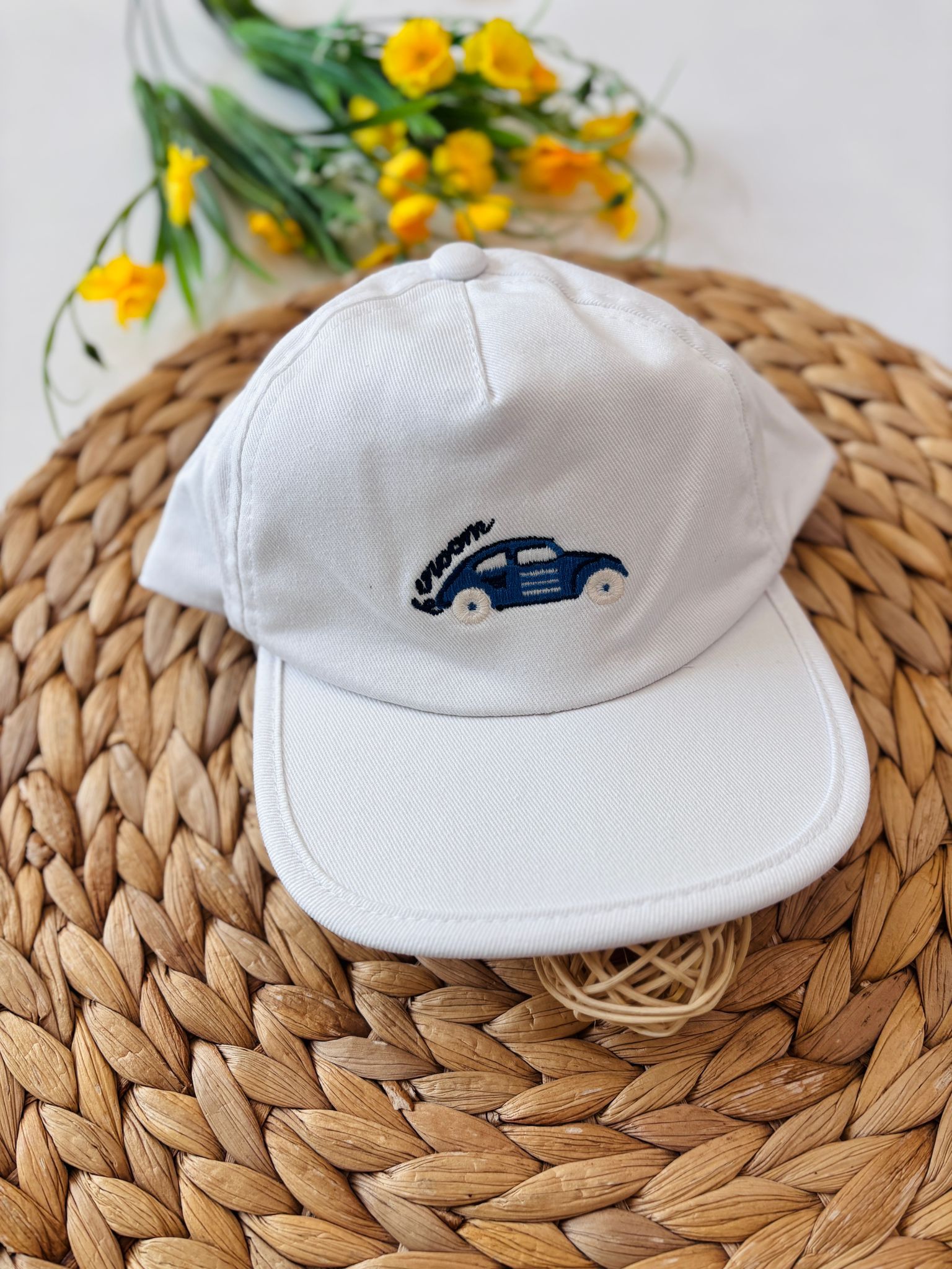 CAPPELLO A BERRETTO MACCHININA BIANCO - Noi da piccoli