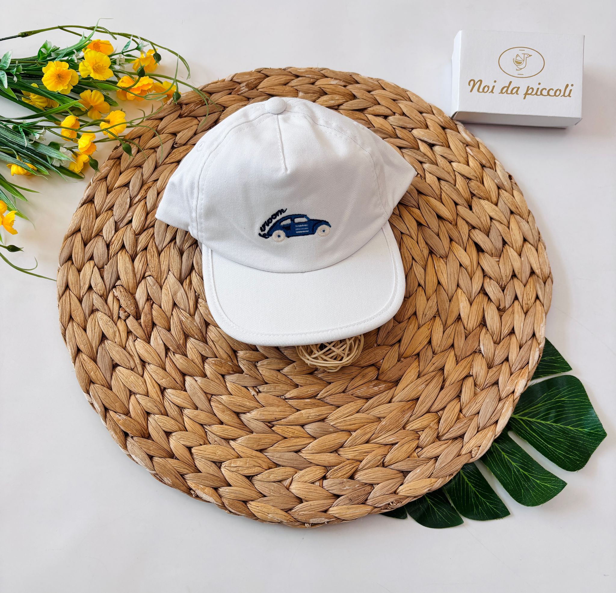 CAPPELLO A BERRETTO MACCHININA BIANCO - Noi da piccoli