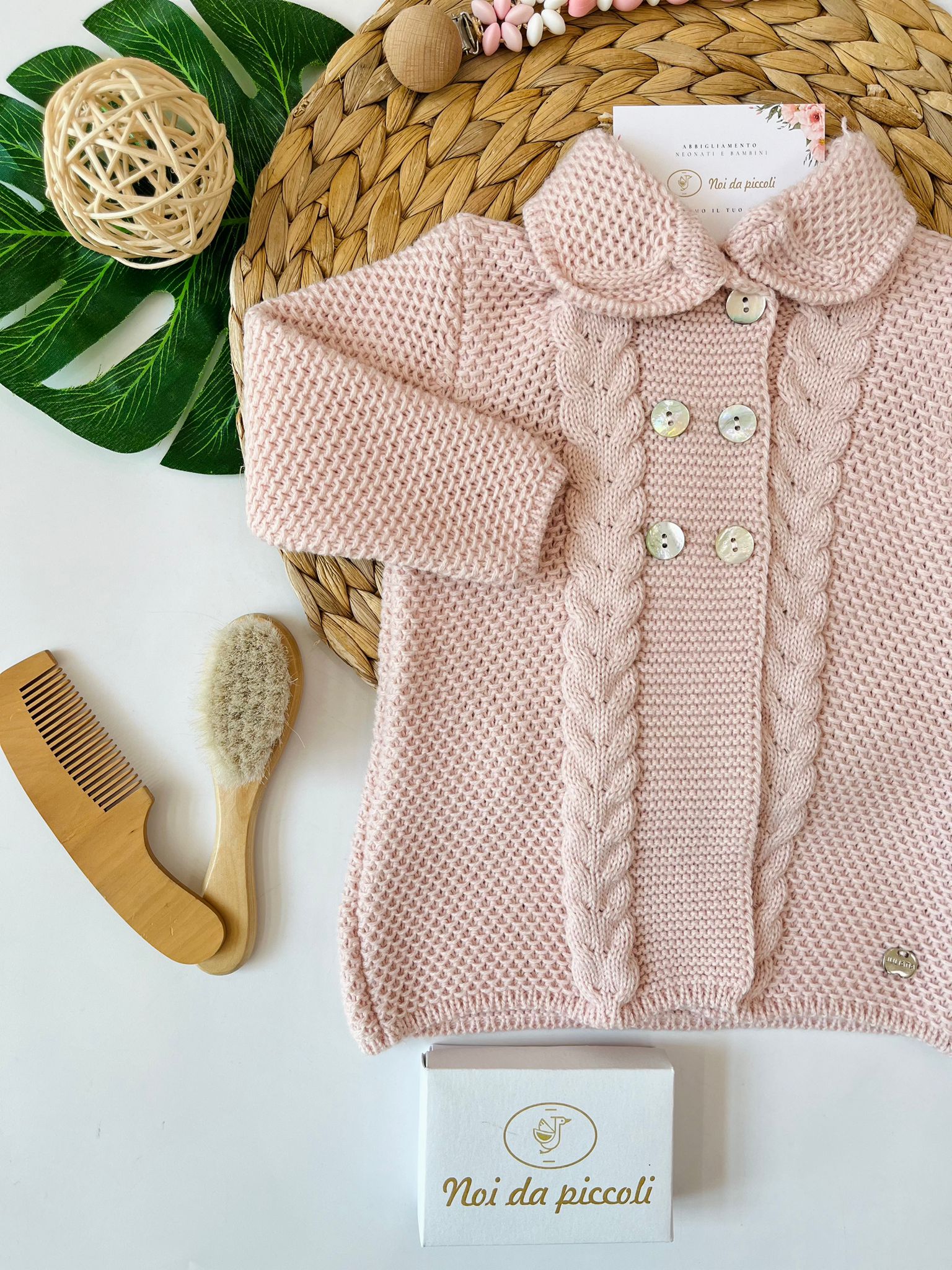 CAPPOTTINO CON CAPPELLINO MILKY ROSE FILATO CALDO MILKY ROSE - Noi da piccoli