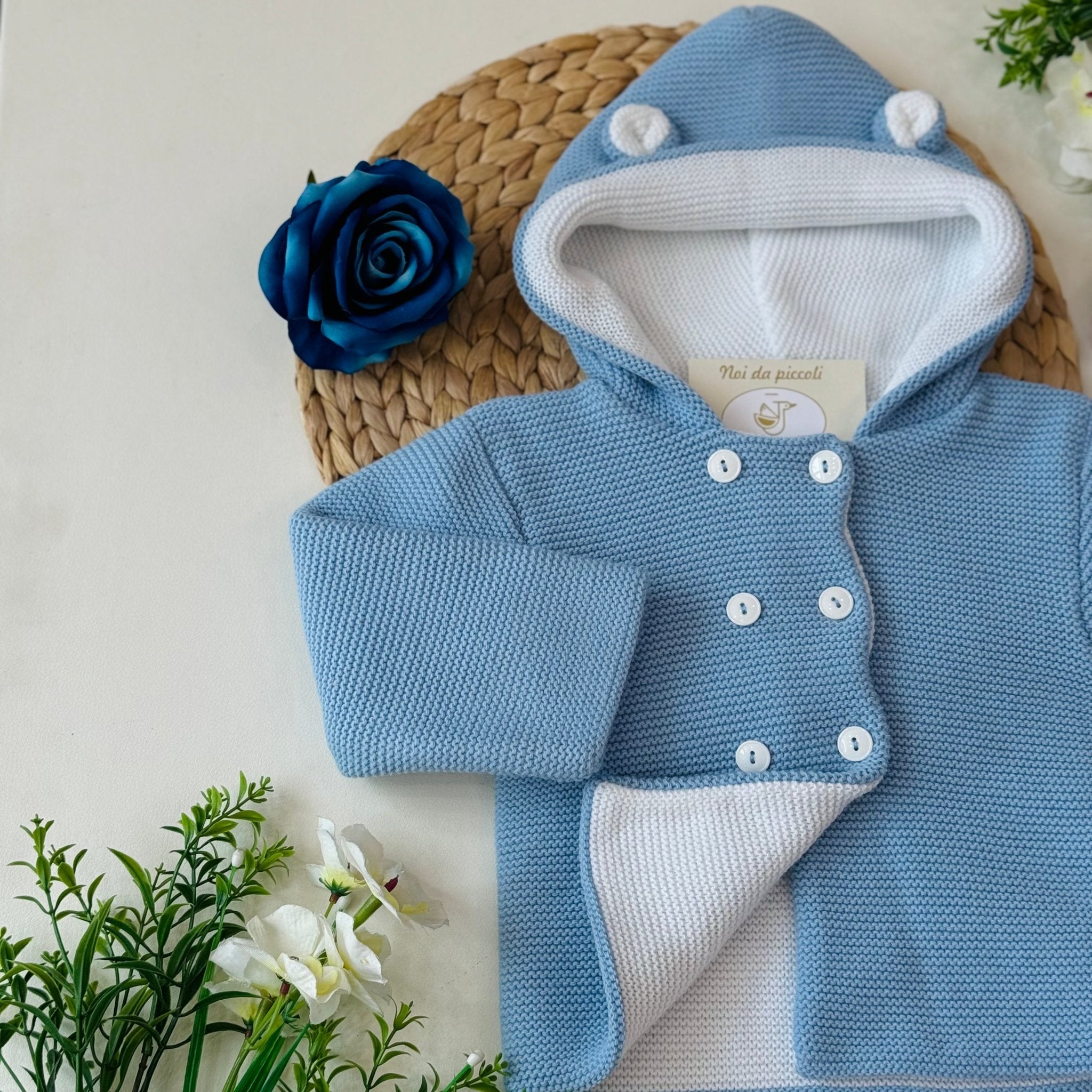 CAPPOTTINO IN MAGLIA AZUL BUNNY - Noi da piccoli