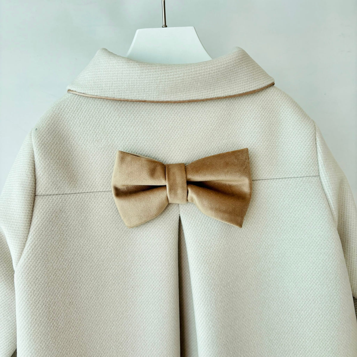 CAPPOTTO IN PANNO BEIGE - Noi da piccoli