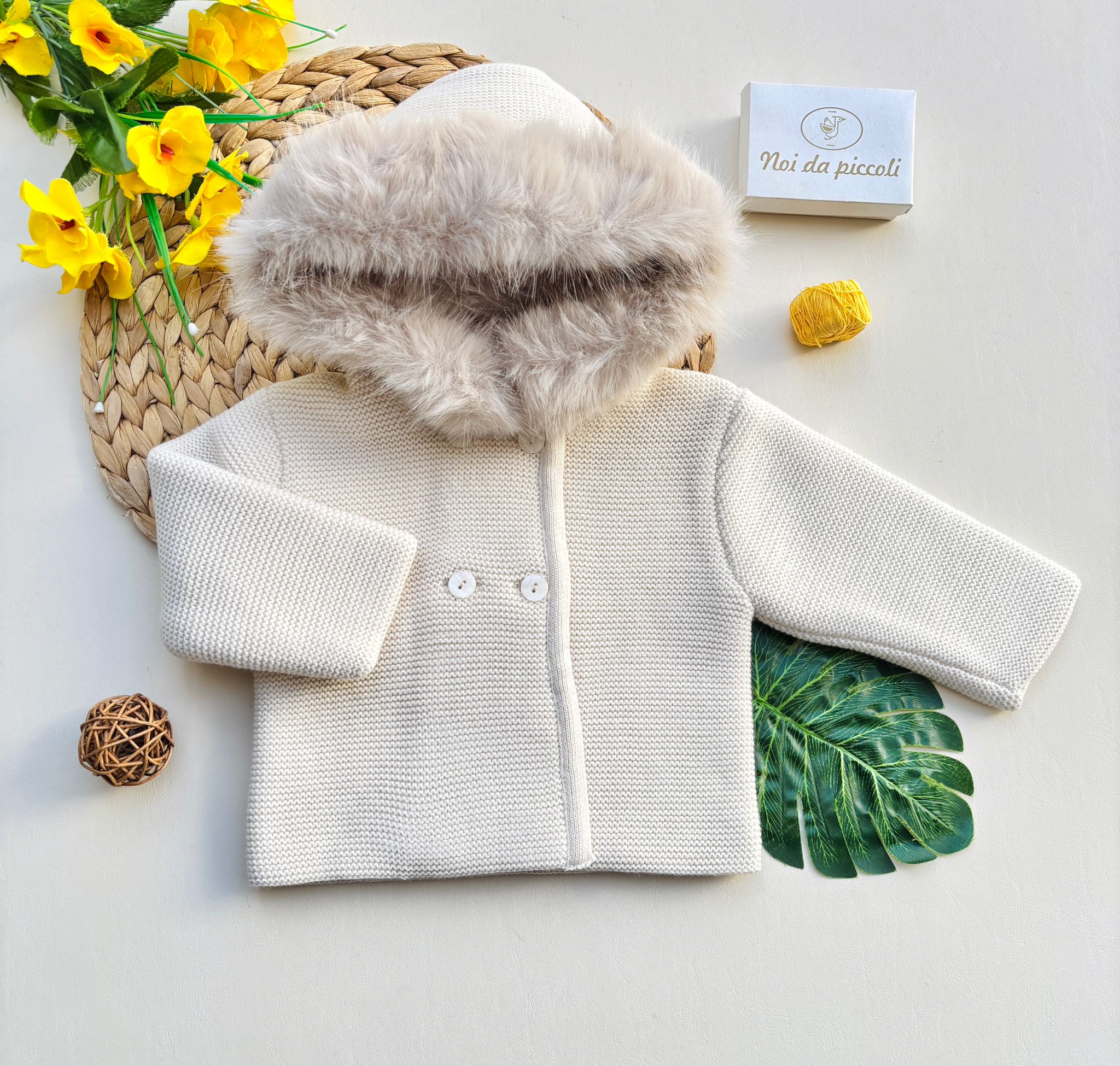 CARDIGAN CON CAPPUCCIO PELLICCIOSO E BOTTONCINI ARENA - Noi da piccoli