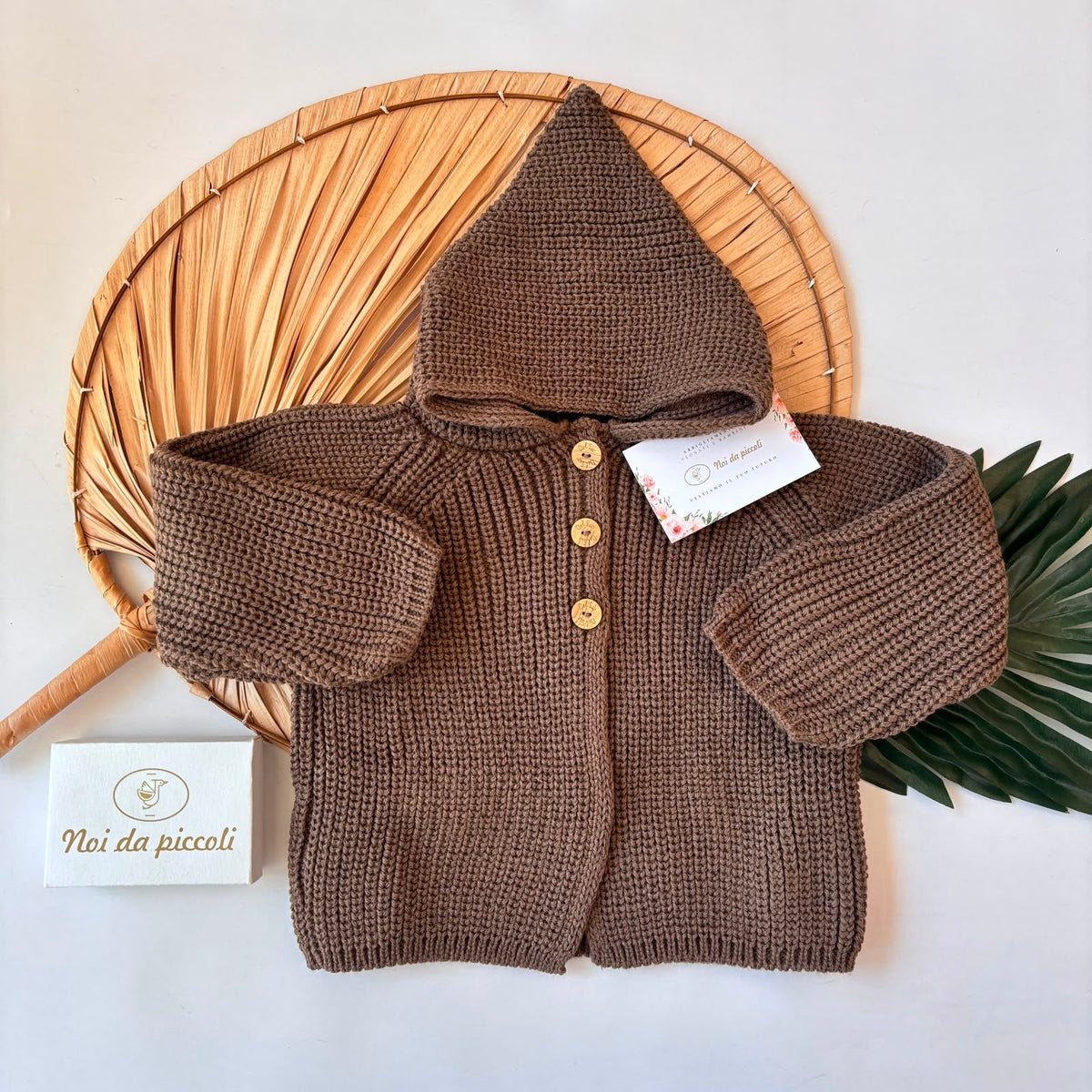 Cardigan IN FILATO CALDO MARRONE - Noi da piccoli
