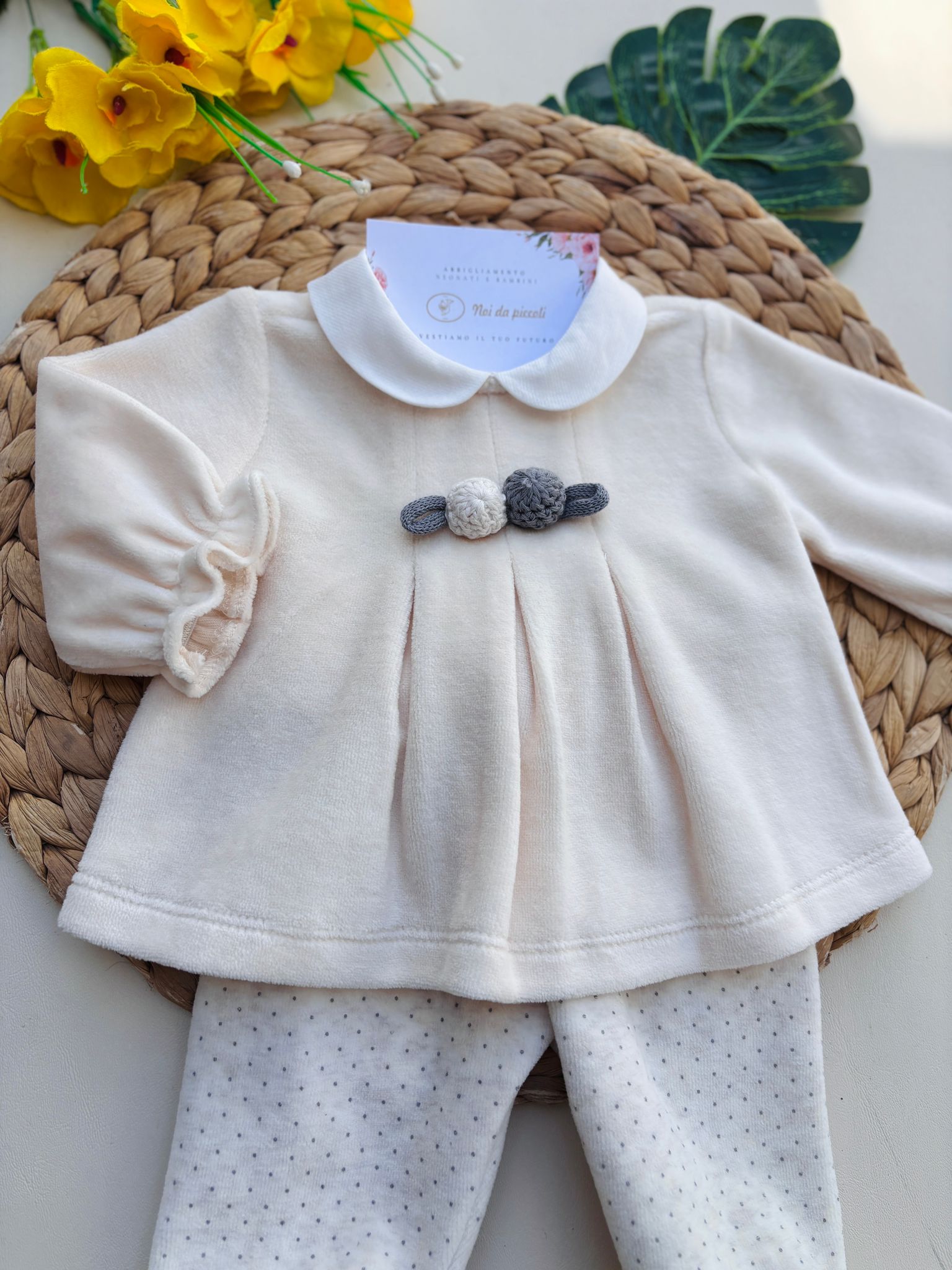 COMPLETO 2 PZ IN CINIGLIA A POIS  CREMA
