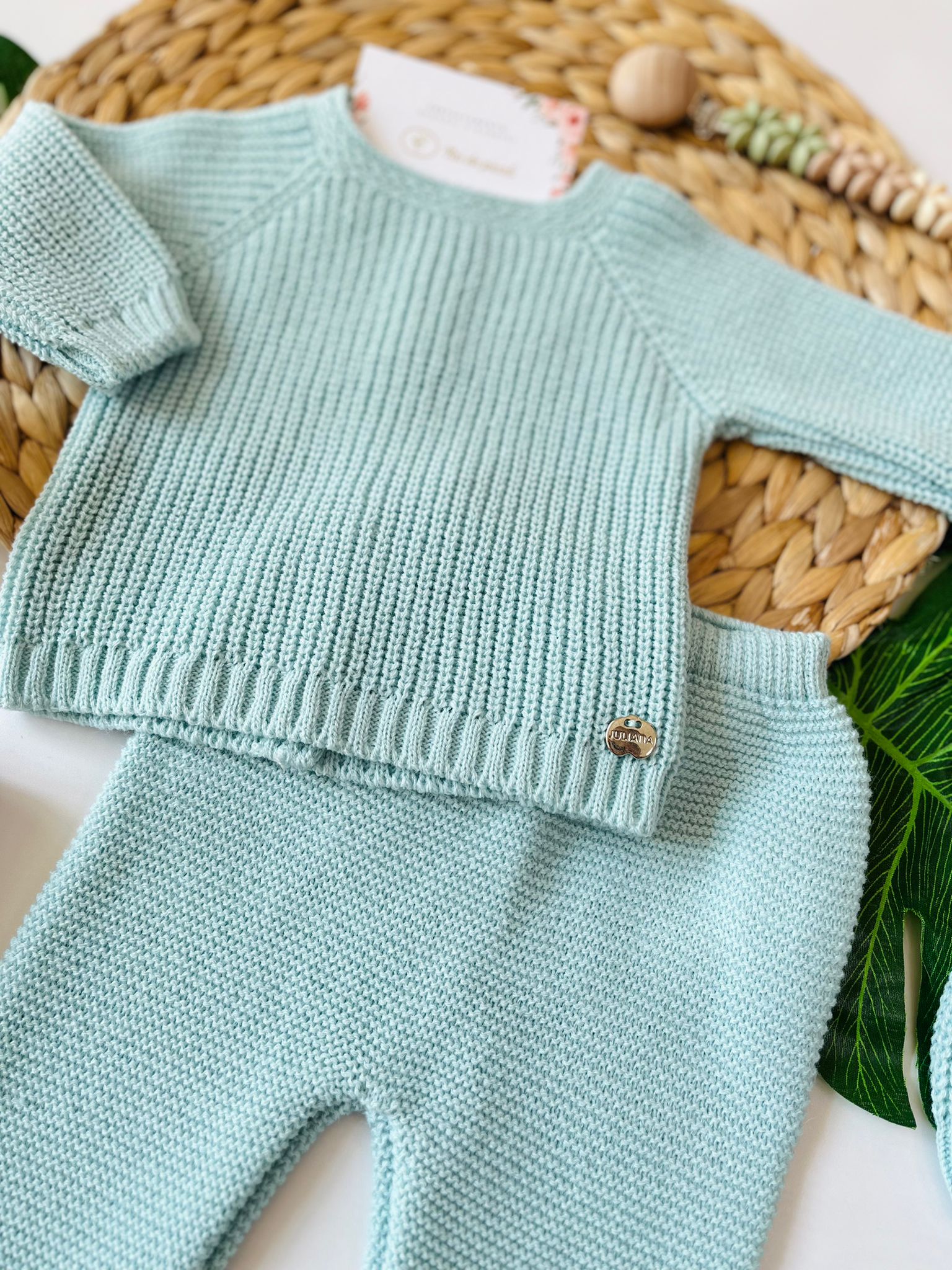 COMPLETO 2 PZ CON CAPPELLINO 100% ACRILICO AGATEA - Noi da piccoli