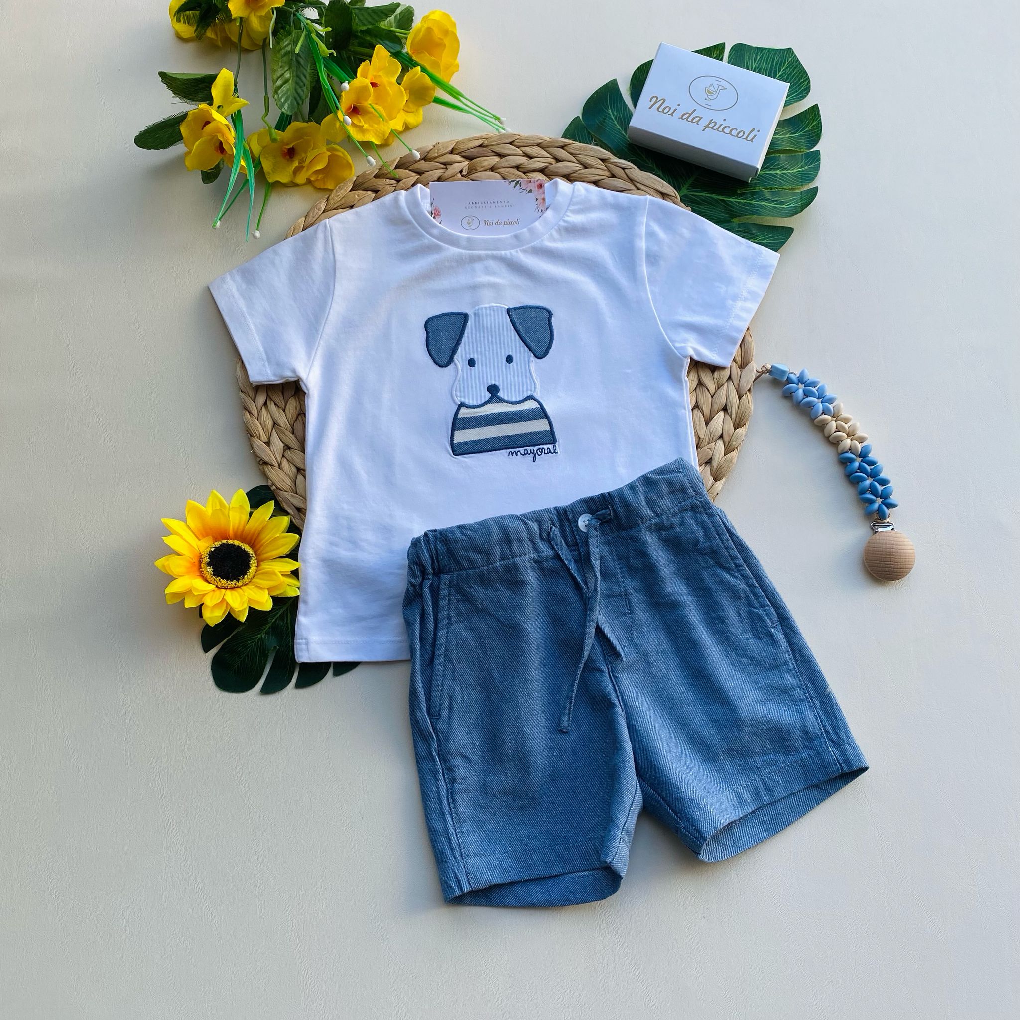 completo 2 pz con pantaloncino denim e magliettina bianca con cagnolino centrale - Noi da piccoli