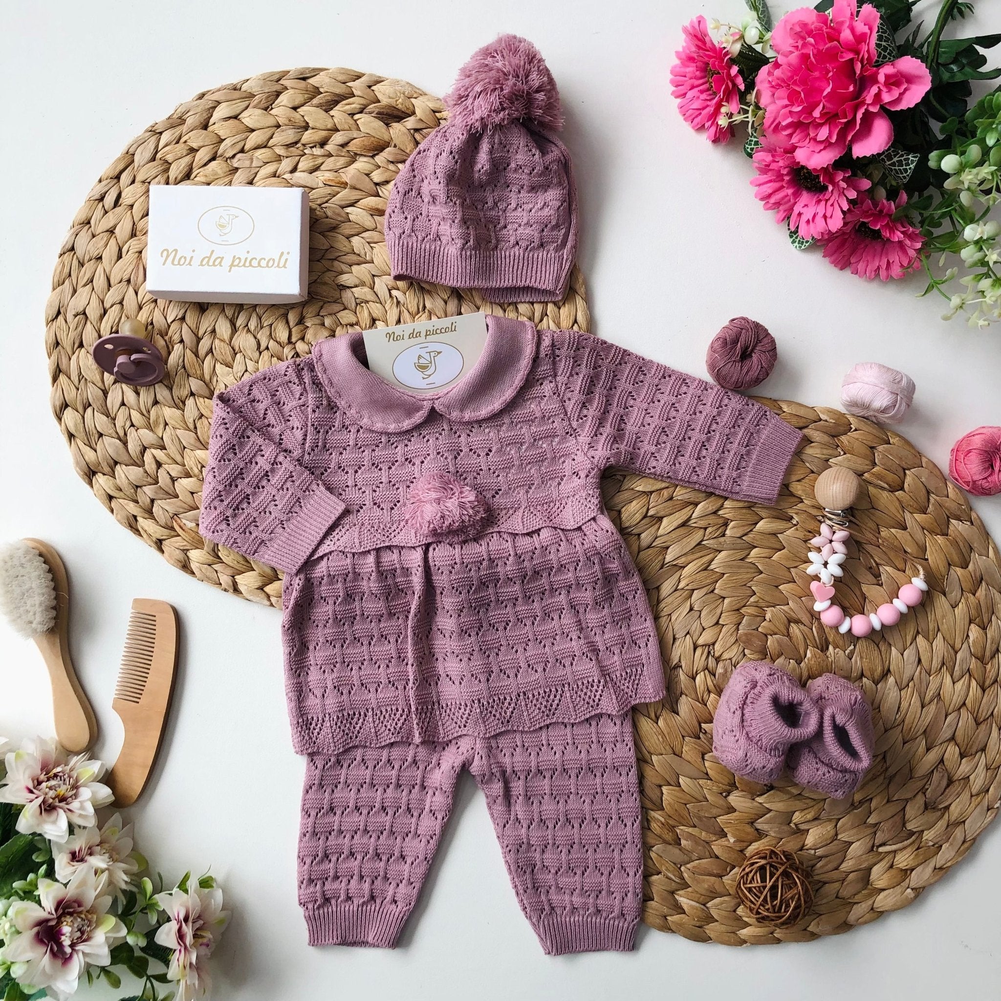 COMPLETO 2 PZ E SET PARURE MALVA MISTO LANA - Noi da piccoli