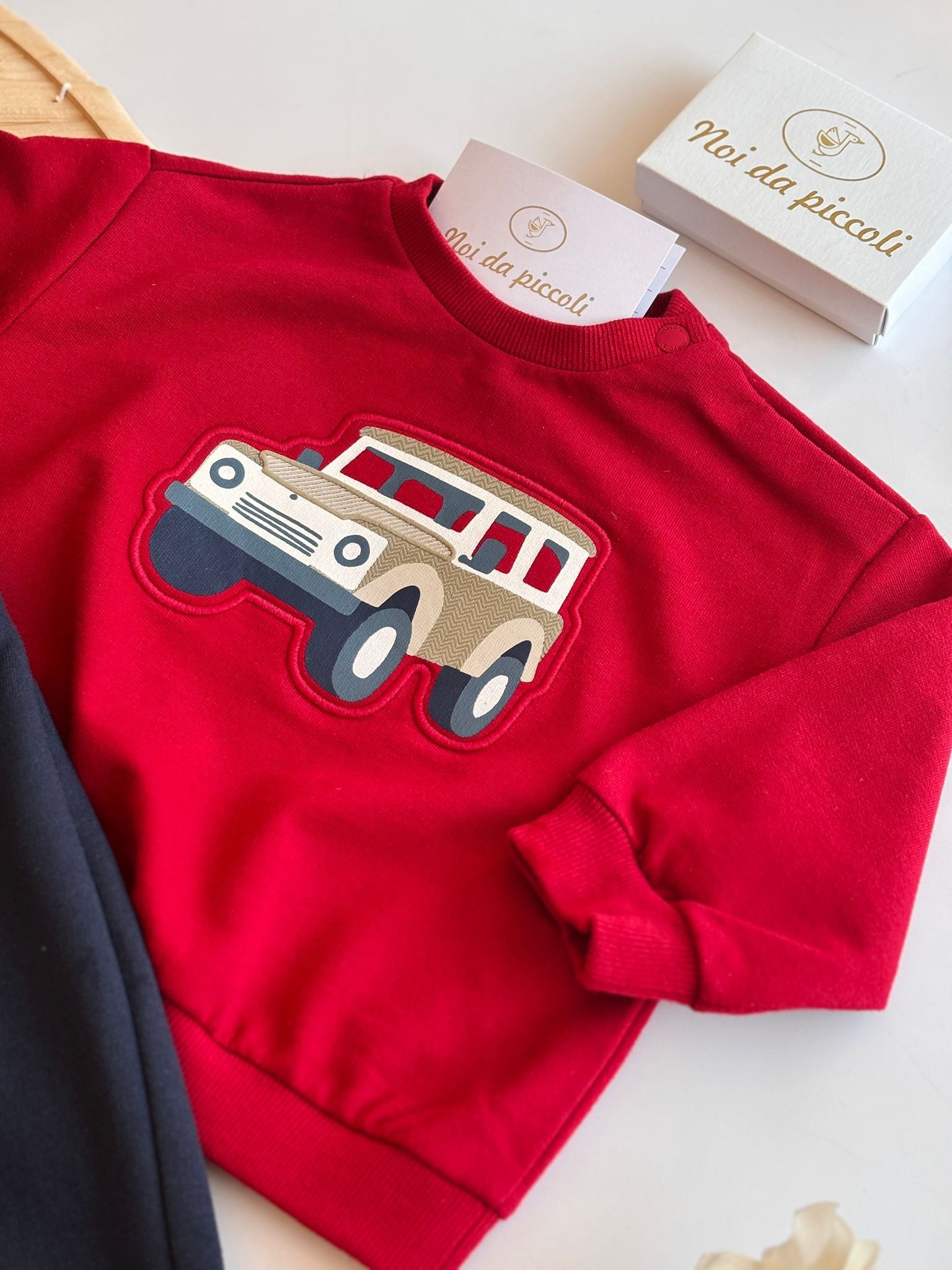 COMPLETO 2 PZ IN CALDO COTONE CON MACCHININE rojo - Noi da piccoli