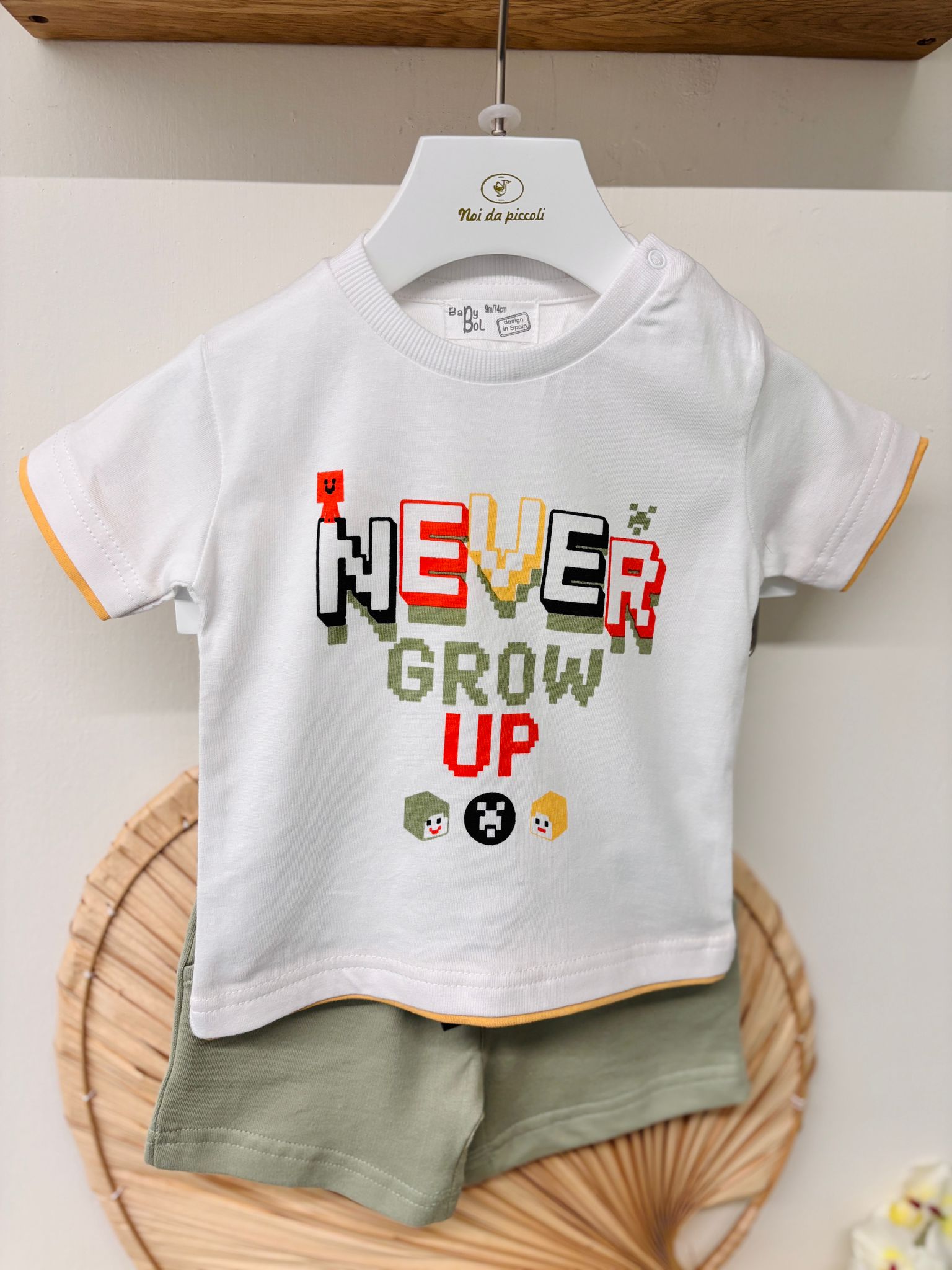 COMPLETO 2 PZ IN COTONE BIANCO VERDE - Noi da piccoli