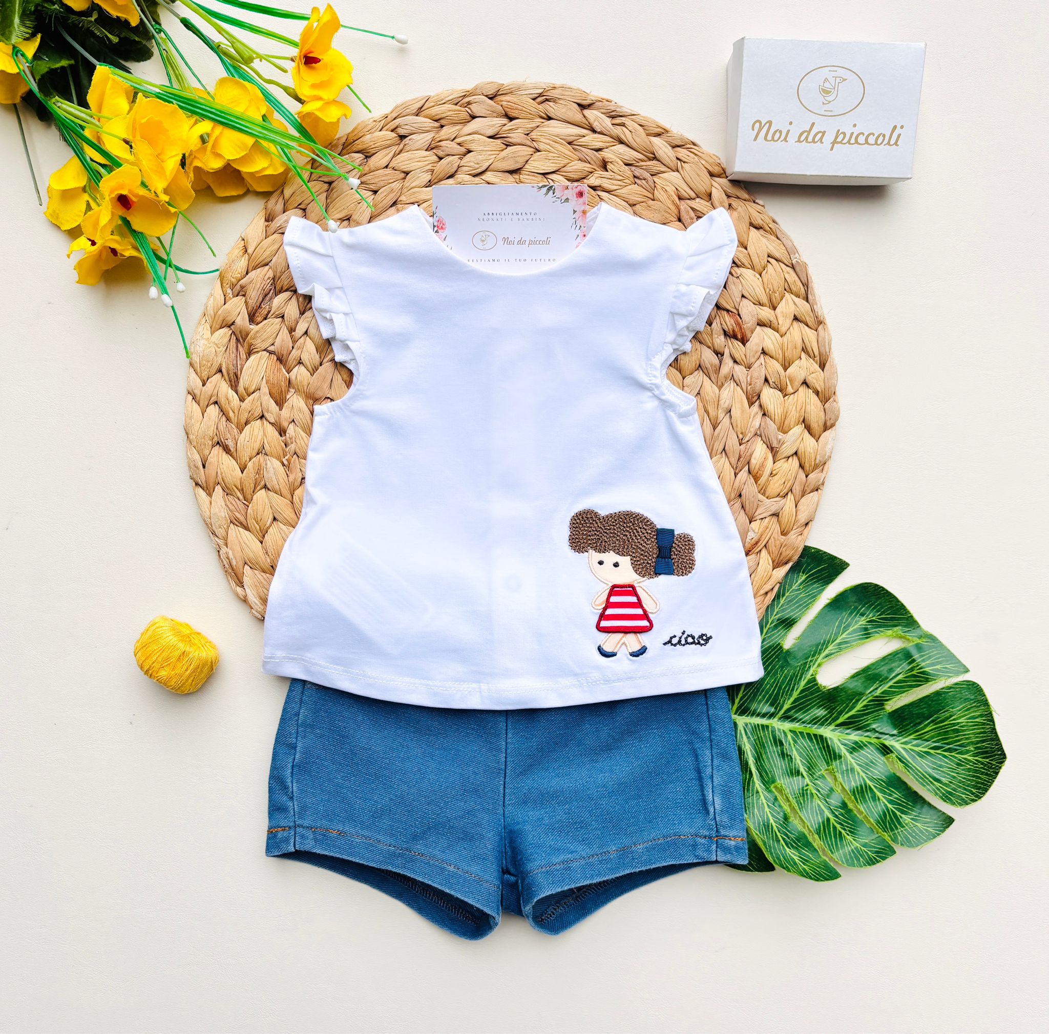COMPLETO 2 PZ IN COTONE CON DISEGNINO BIANCO JEANS - Noi da piccoli