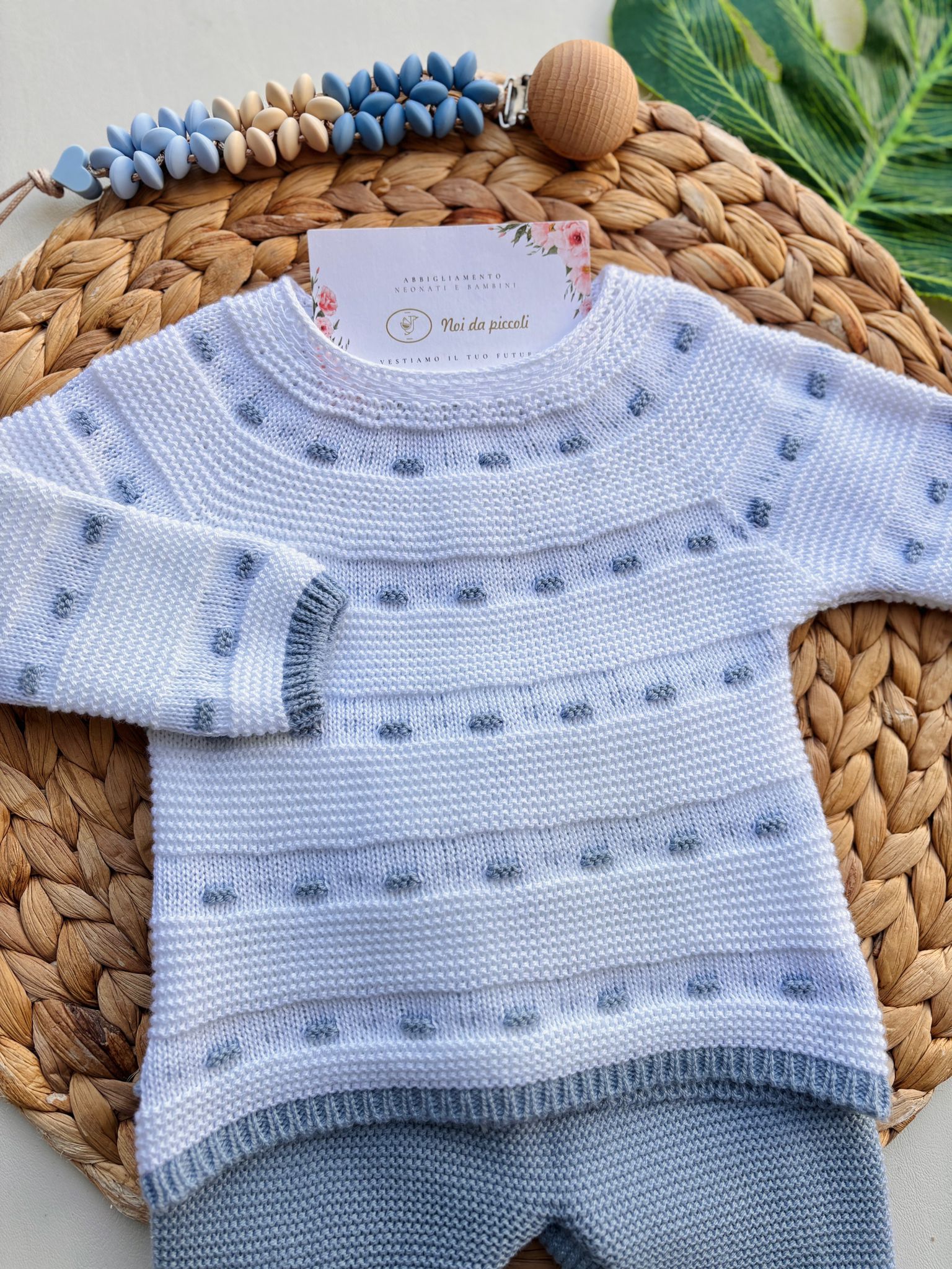 COMPLETO 2 PZ IN COTONE E ACRILICO CON RICAMI Bianco Cielo - Noi da piccoli