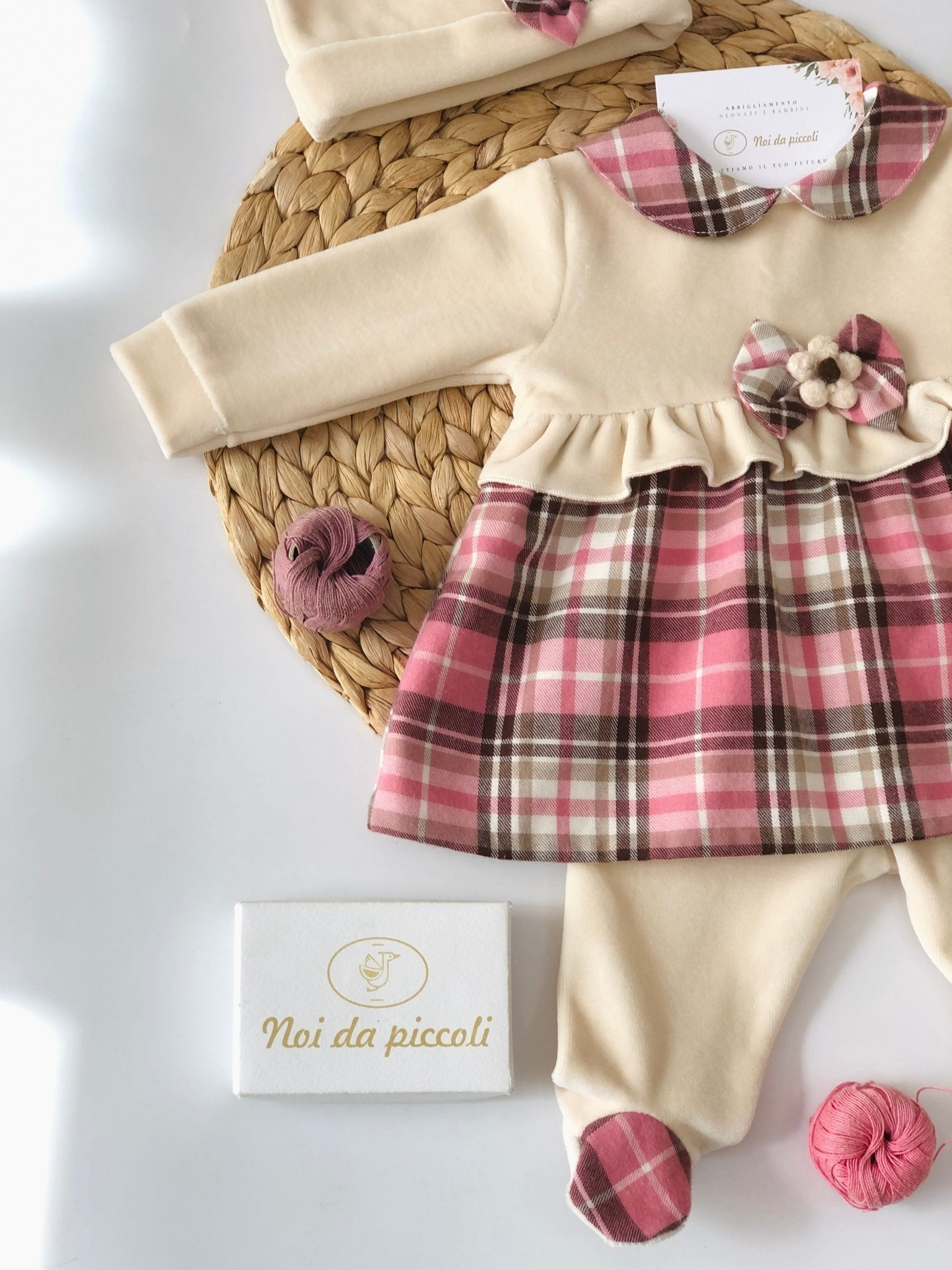 COMPLETO 2PZ IN CINIGLIA BEIGE E ROSA CON QUADRI - Noi da piccoli