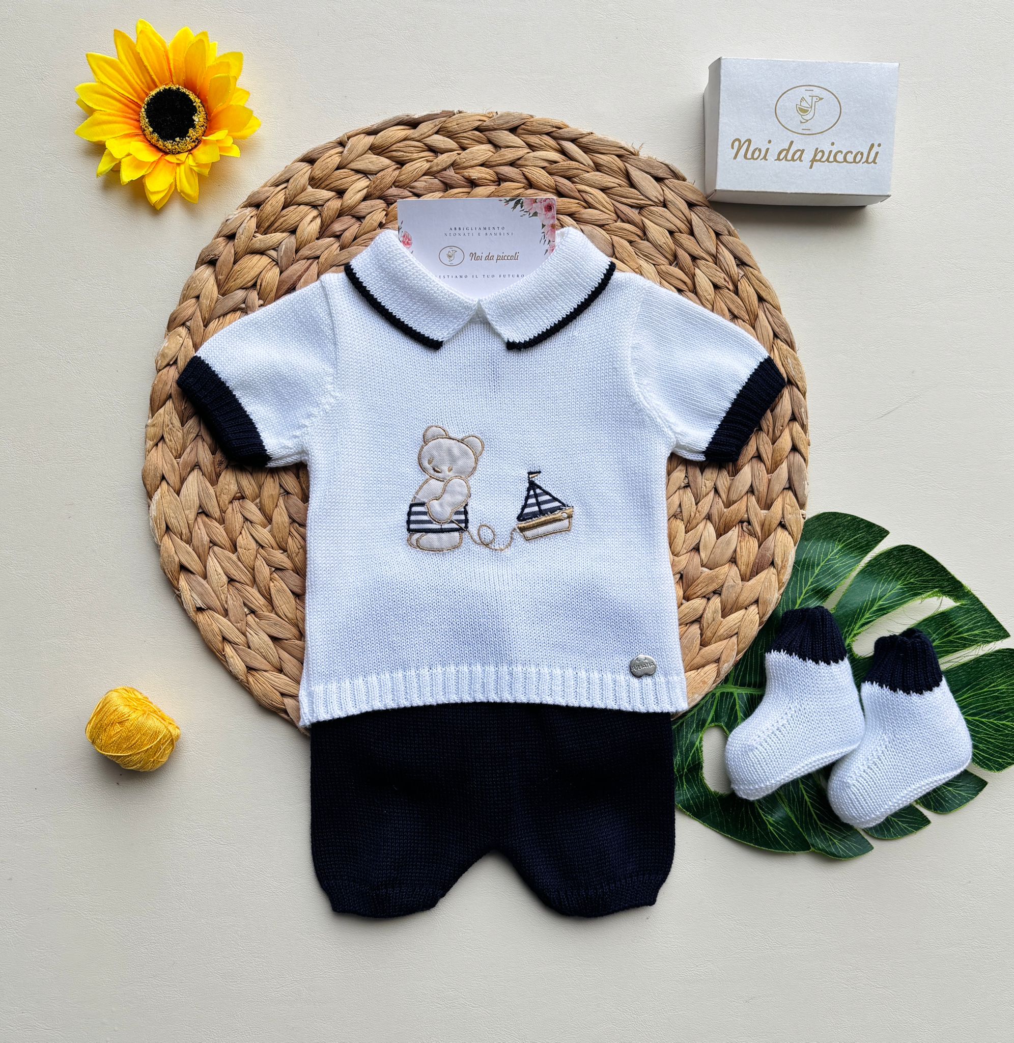 COMPLETO 3 PZ CORTO IN COTONE E ACRILICO BIANCO E MARINO - Noi da piccoli