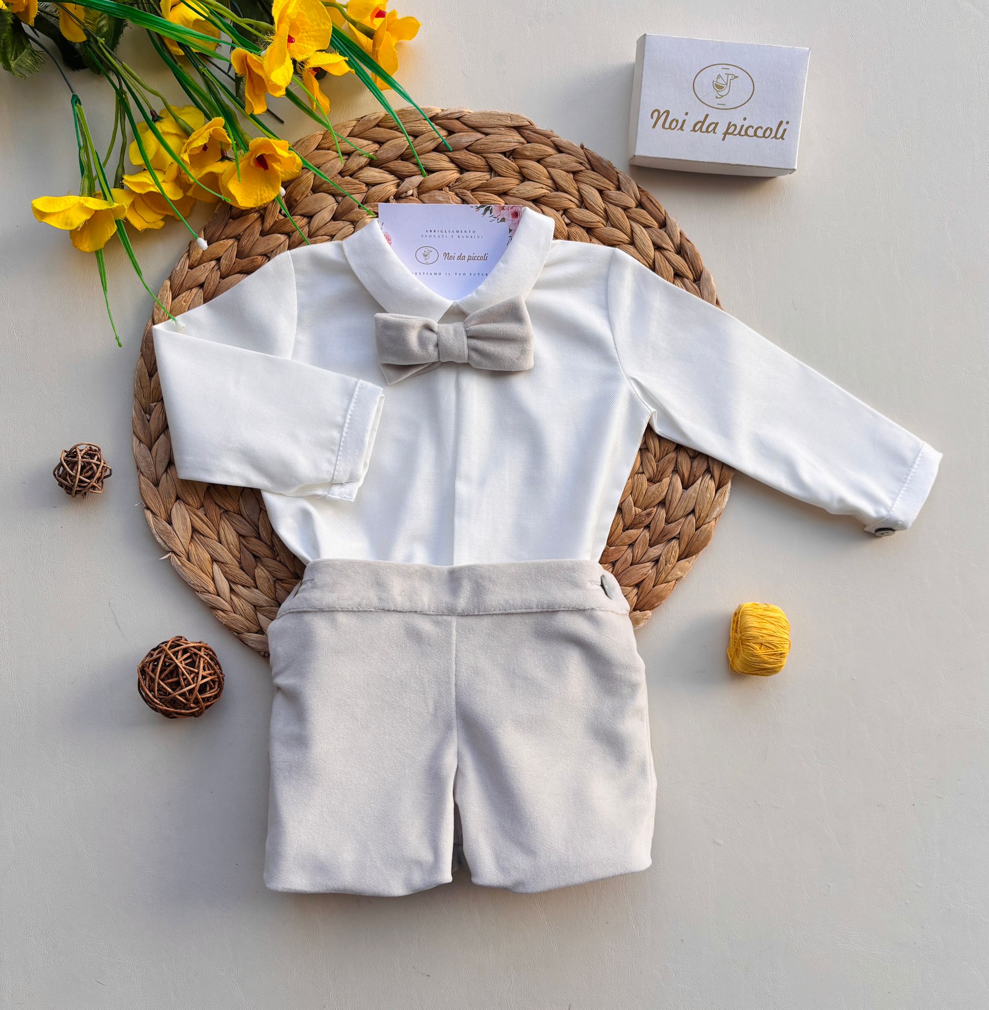 COMPLETO 3 PZ ELEGANTE IN VELLUTINO BEIGE - Noi da piccoli