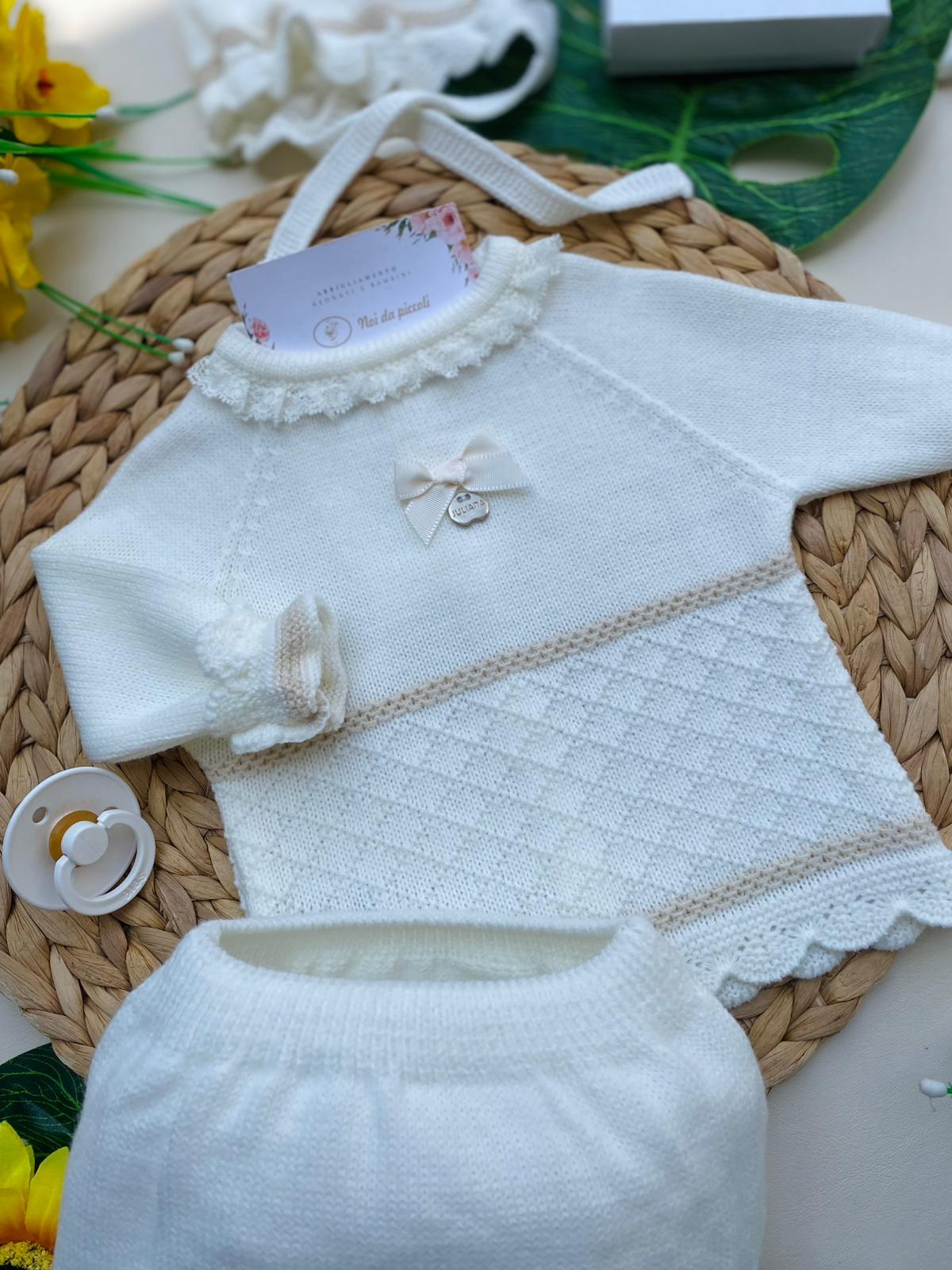 COMPLETO 3 PZ FILATO CALDO 100% ACRILICO AVORIO NIKA - Noi da piccoli