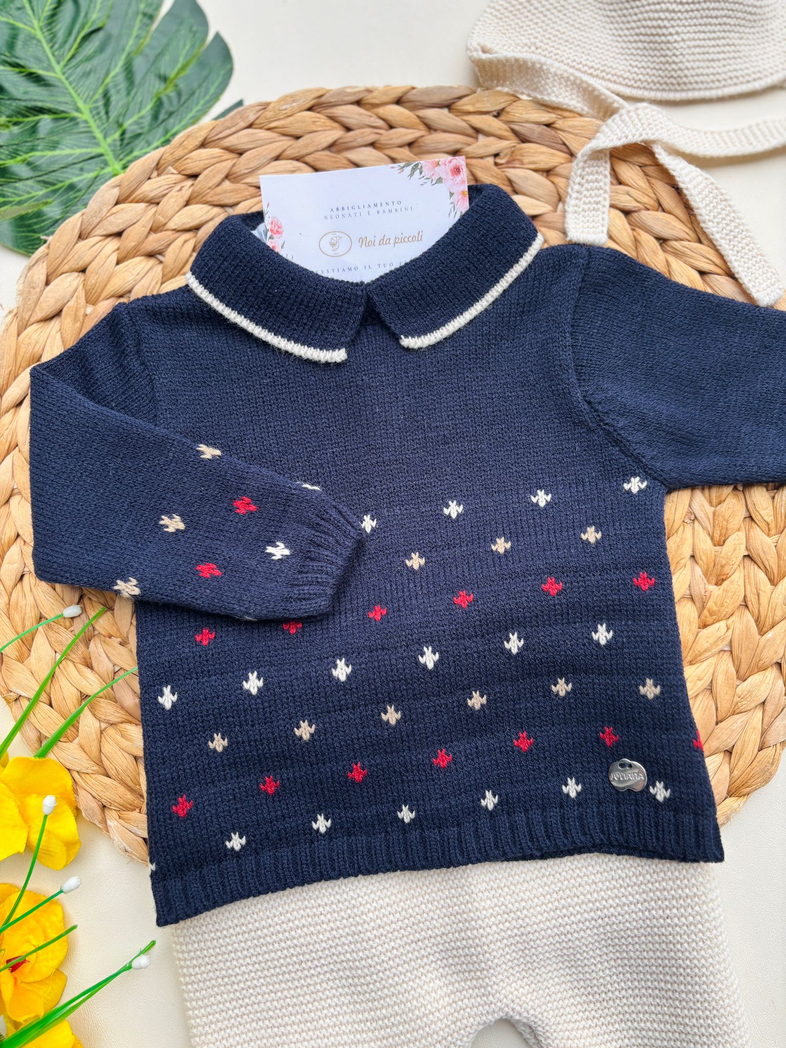 COMPLETO 3 PZ IN FILATO CALDO 100% ACRILICO MARINO CREMA - Noi da piccoli