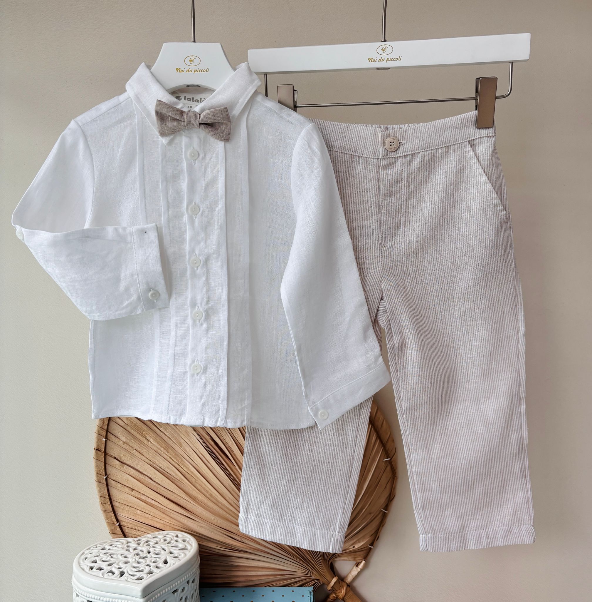 COMPLETO 3 PZ IN LINO BIANCO BEIGE - Noi da piccoli