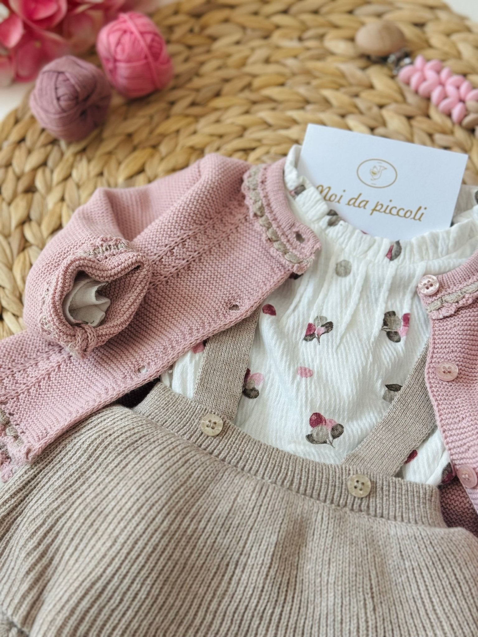 COMPLETO 3PZ FILATO DI COTONE CALDO ROSA E BEIGE - Noi da piccoli