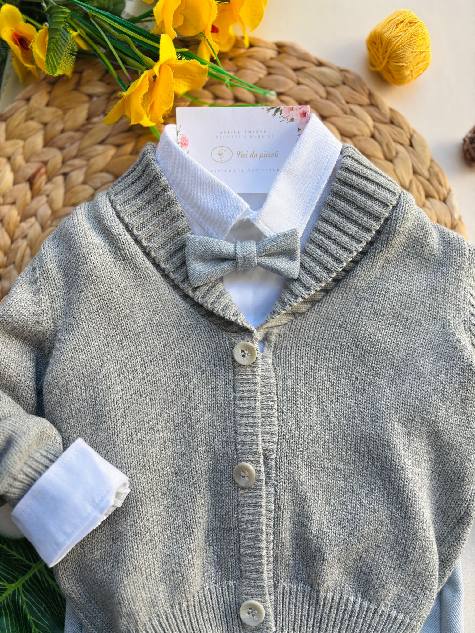 COMPLETO 4 PZ CERIMONIALE CON BOTTONCINI GRIGIO GRIS - Noi da piccoli