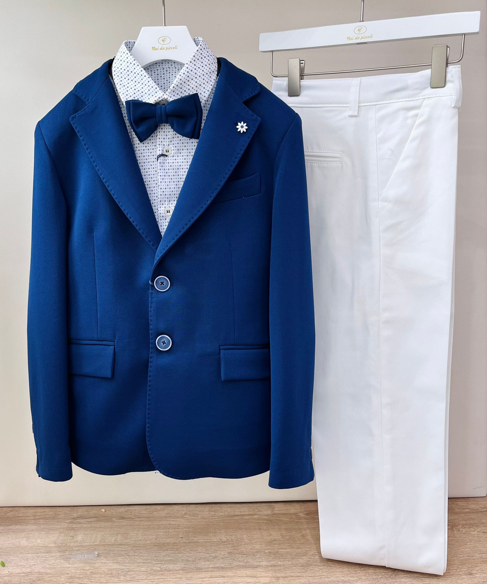 COMPLETO 4 PZ CERIMONIALE DAVID BIANCO BLU - Noi da piccoli