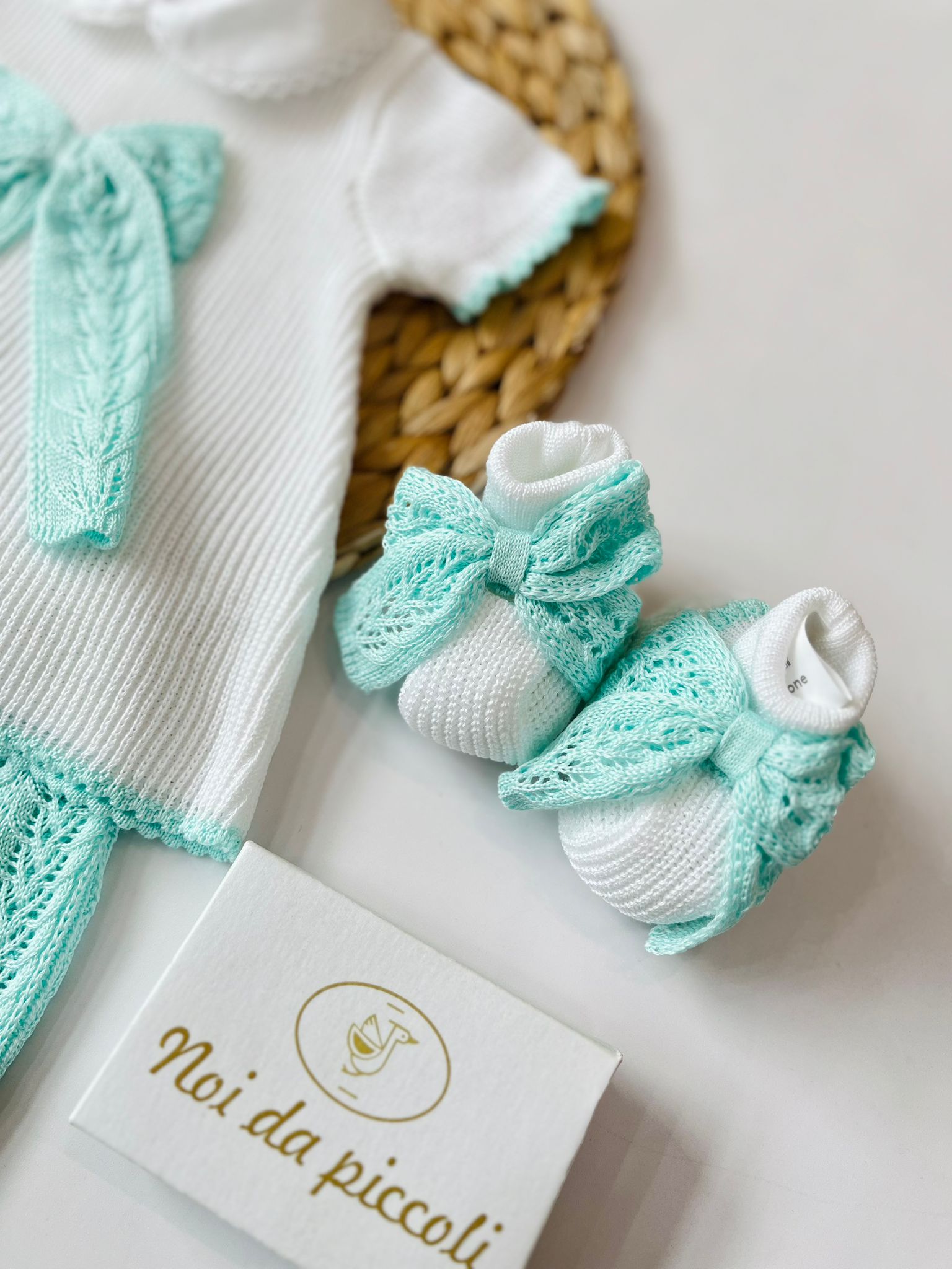 COMPLETO CON BABBUCCE 100% FILO DI COTONE ACQUA MARINA - Noi da piccoli