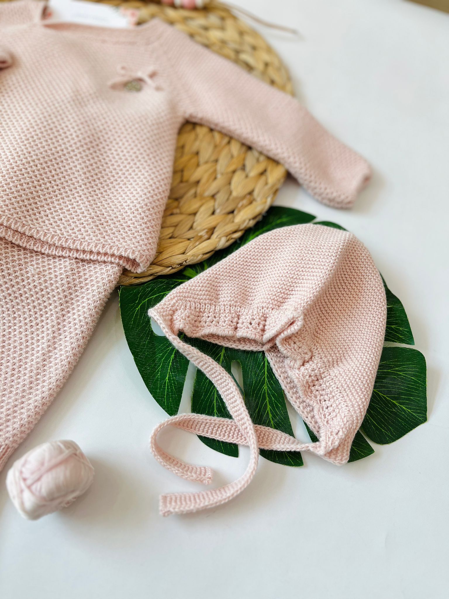 COMPLETO CON CUFFIETTA 100% ACRILICO MILKY ROSE - Noi da piccoli