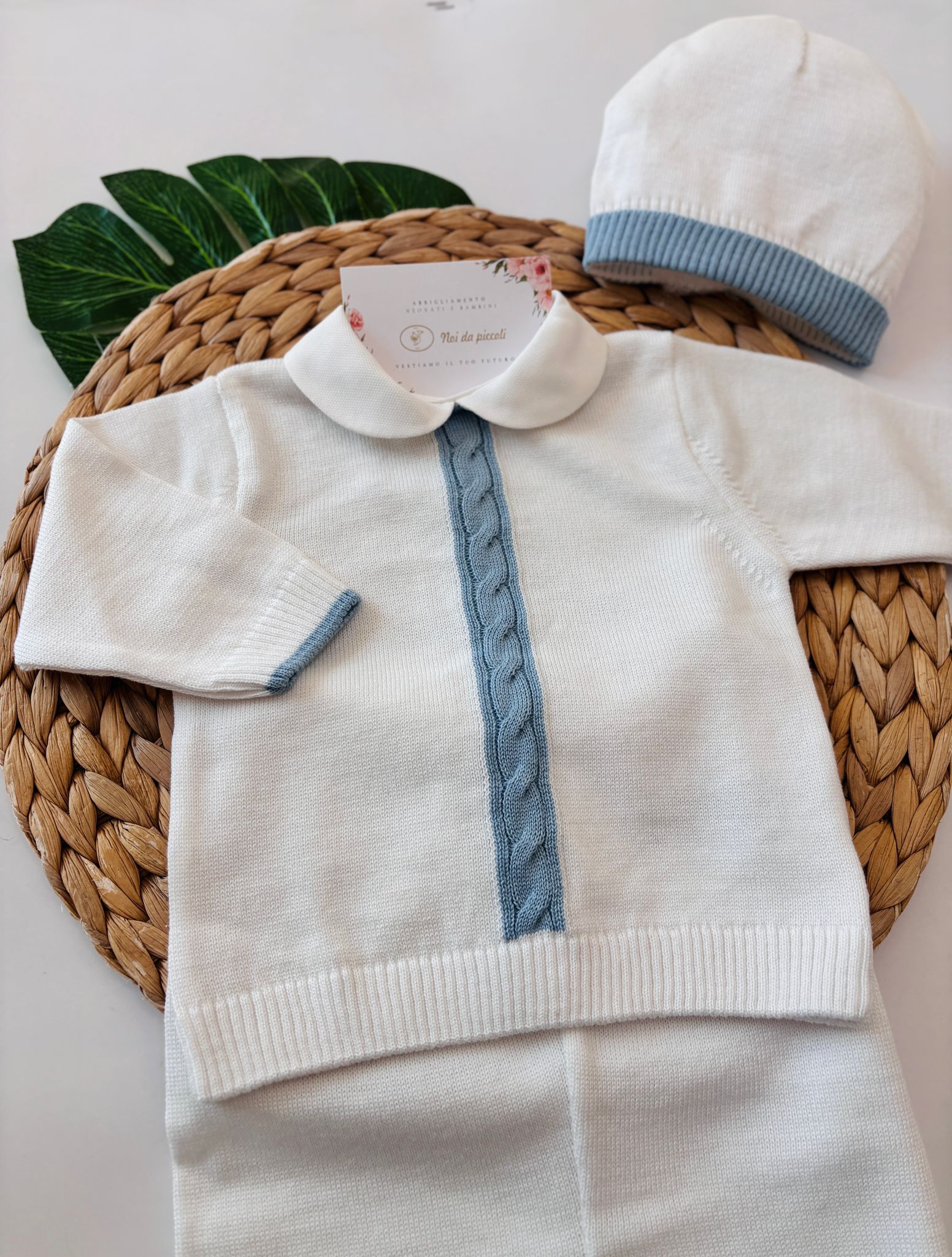 COMPLETO CON PARURE IN FILO PANNA - Noi da piccoli