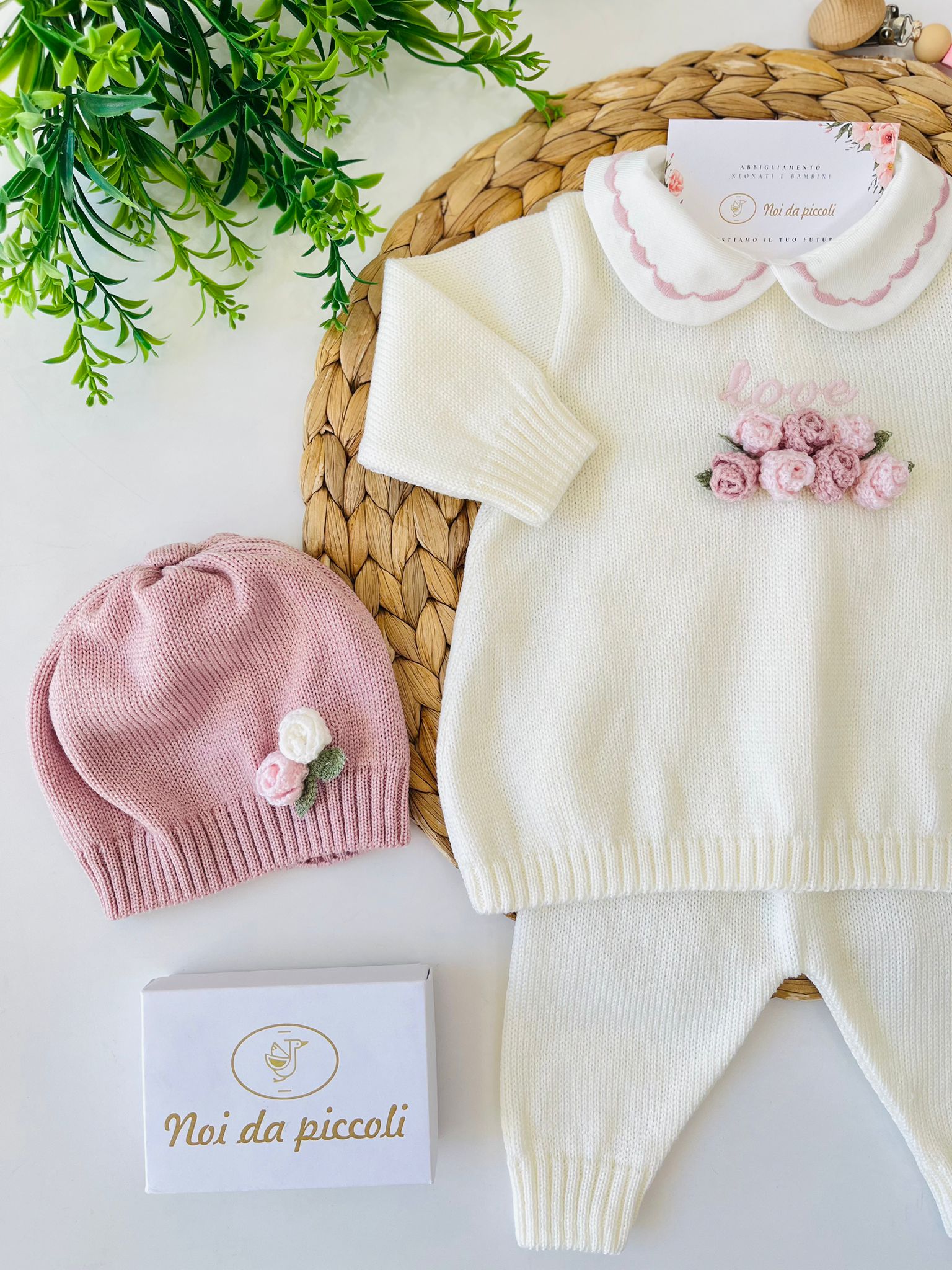 COMPLETO CON PARURE LOVE 100% LANA MARSALA - Noi da piccoli