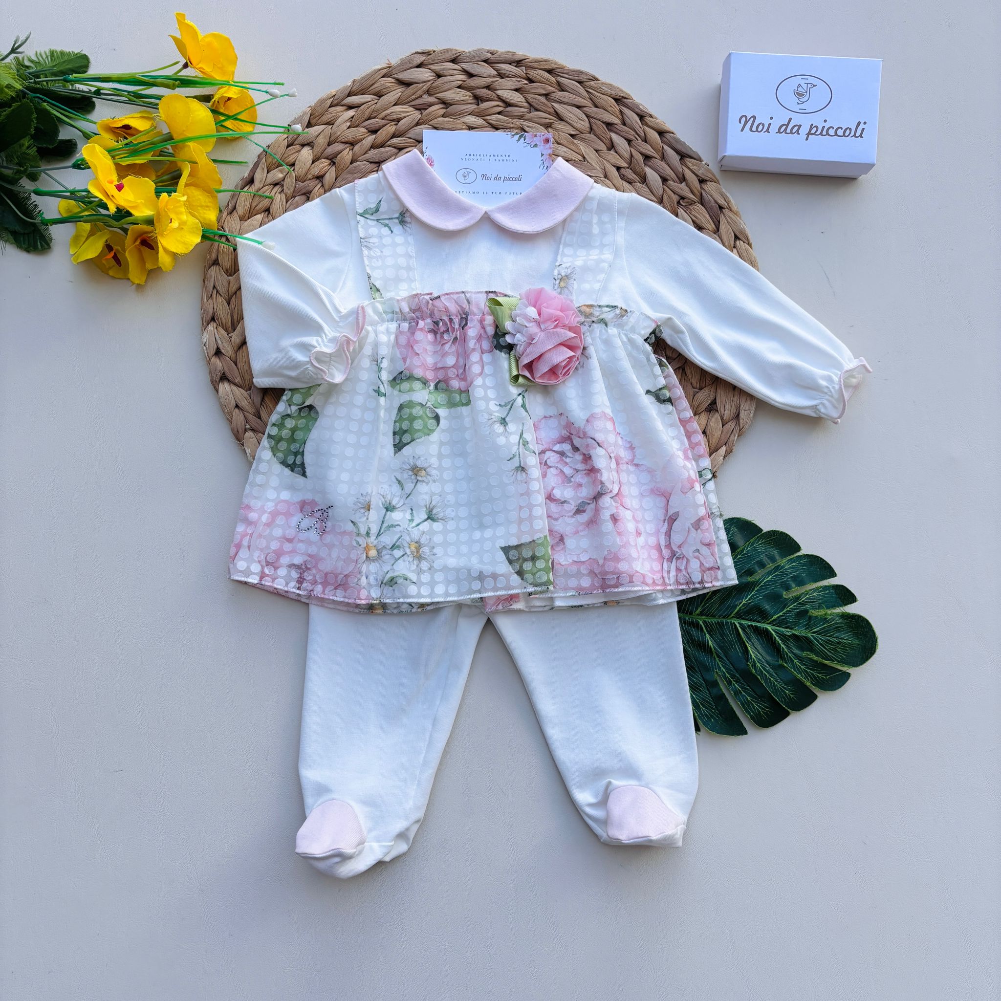 COMPLETO IN COTONE CON STAMPA FLOREALE BIANCO ROSA - Noi da piccoli