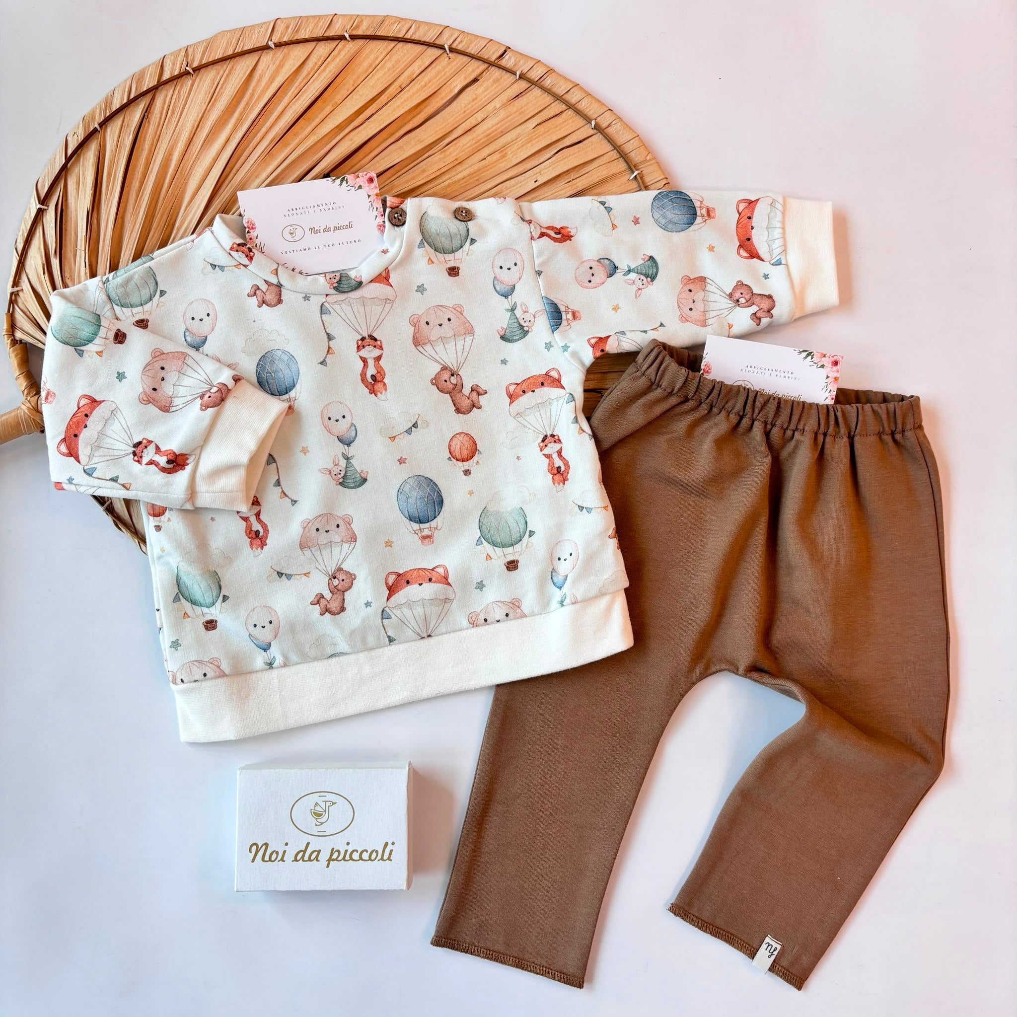 COMPLETO ORSETTO PARACADUTE IN FELPA BEIGE - Noi da piccoli