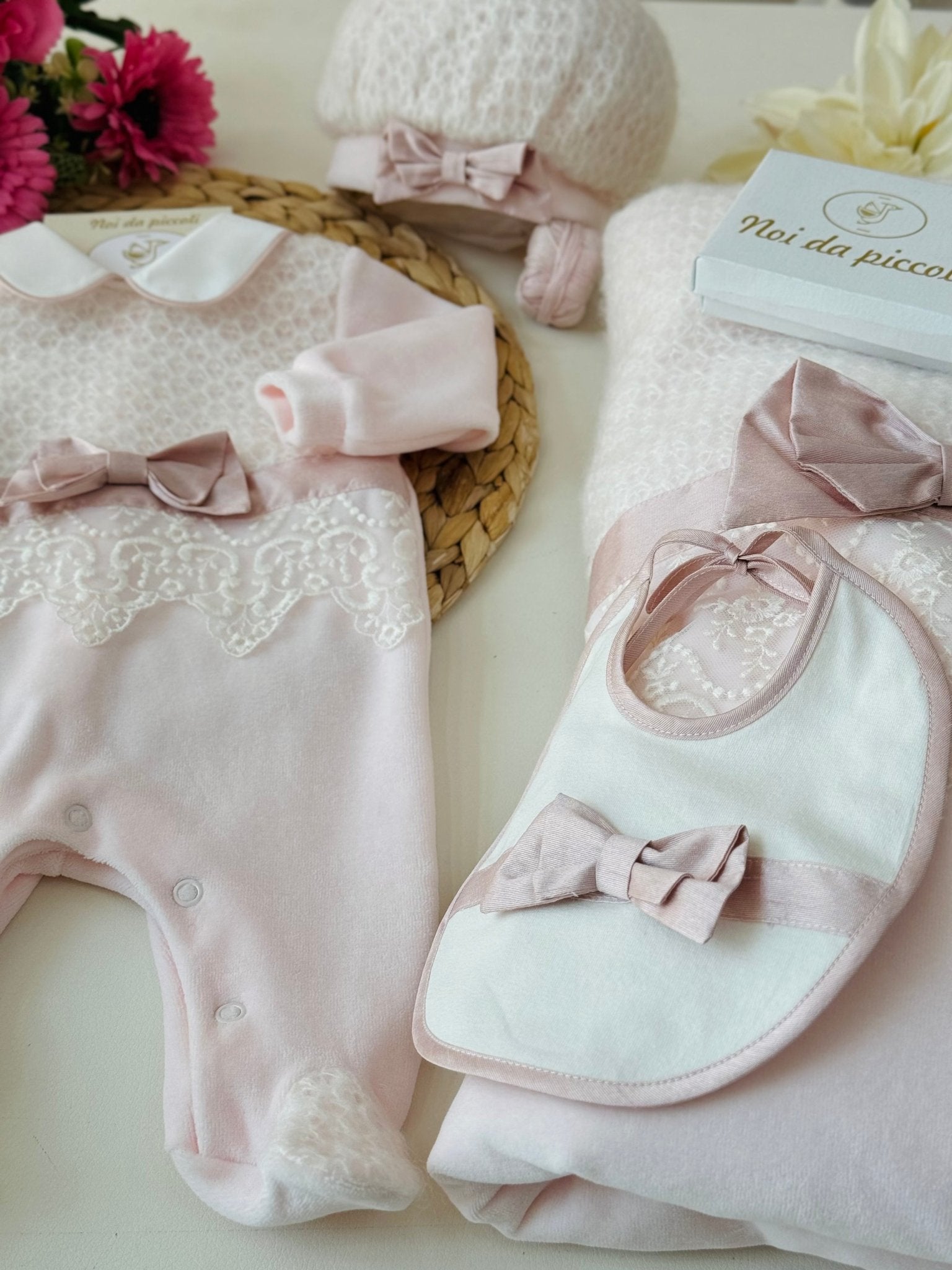 COORDINATO CON TUTINA ROSA ROMANTICO - Noi da piccoli