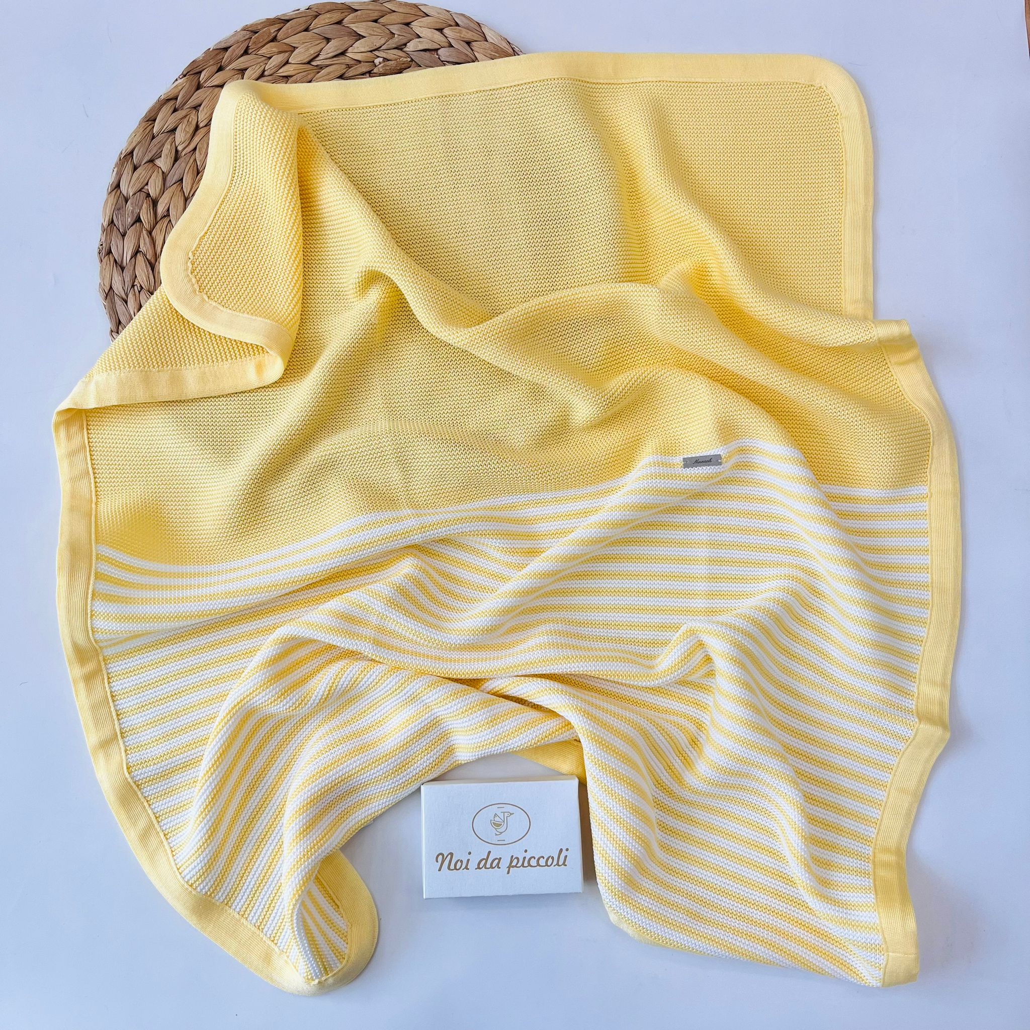 COPERTINA 100% FILO DI COTONE GIALLO E BIANCO - Noi da piccoli