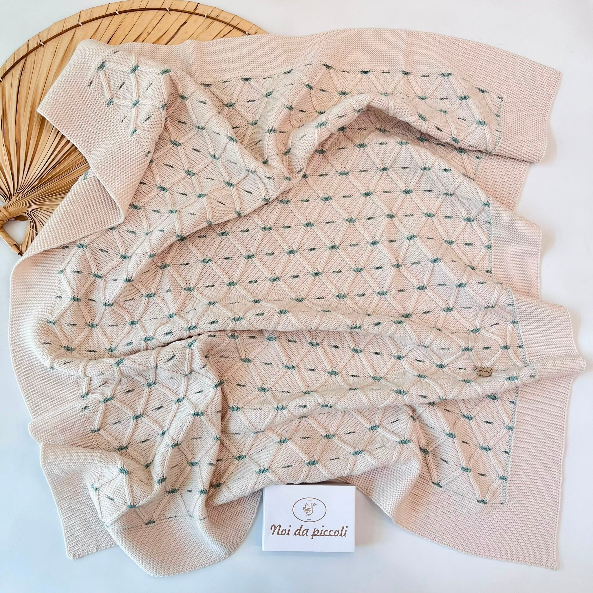 COPERTINA 100% LANA BEIGE E VERDE - Noi da piccoli