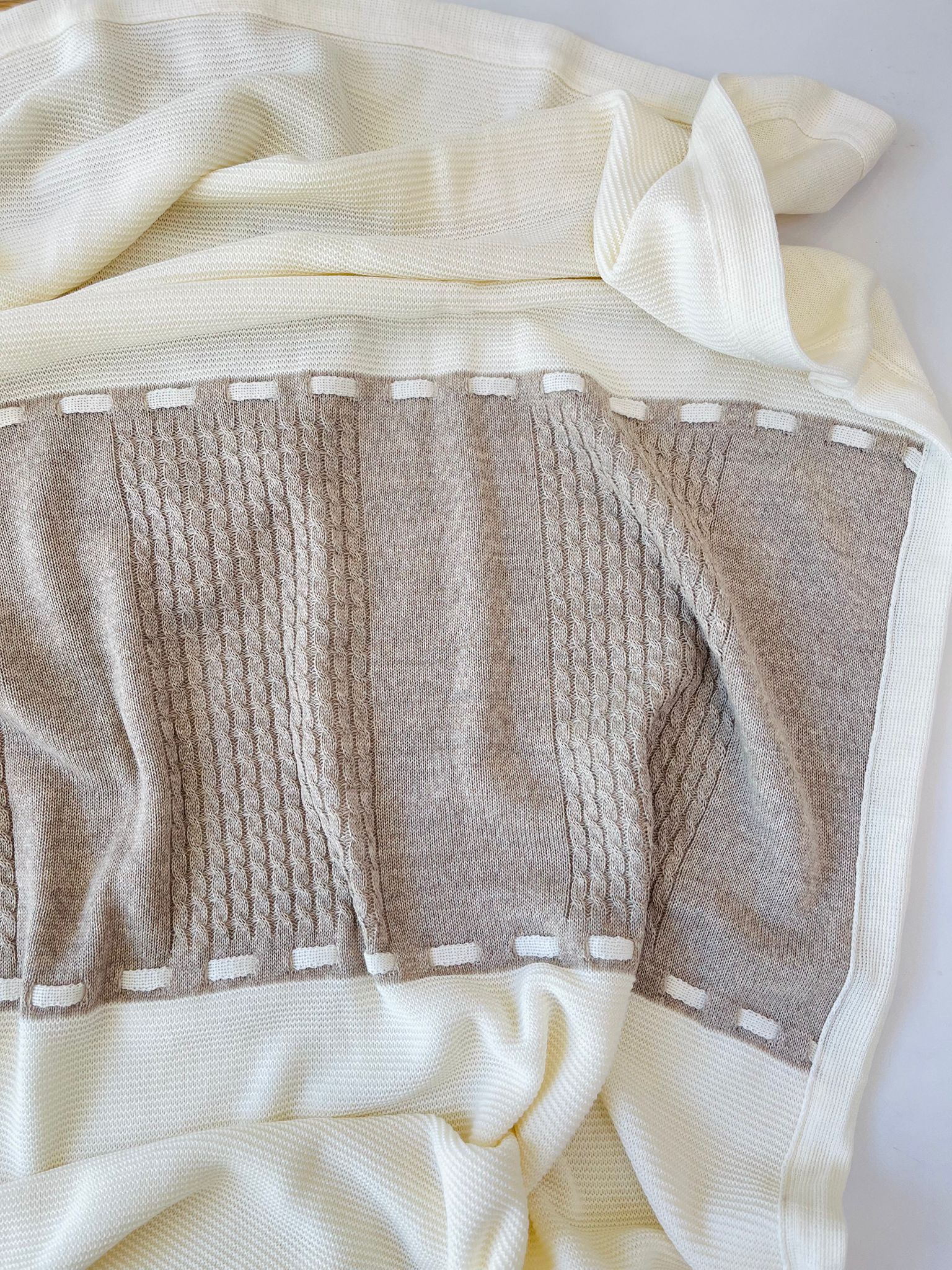 COPERTINA BI - COLOR FILATO CALDO PANNA TORTORA - Noi da piccoli